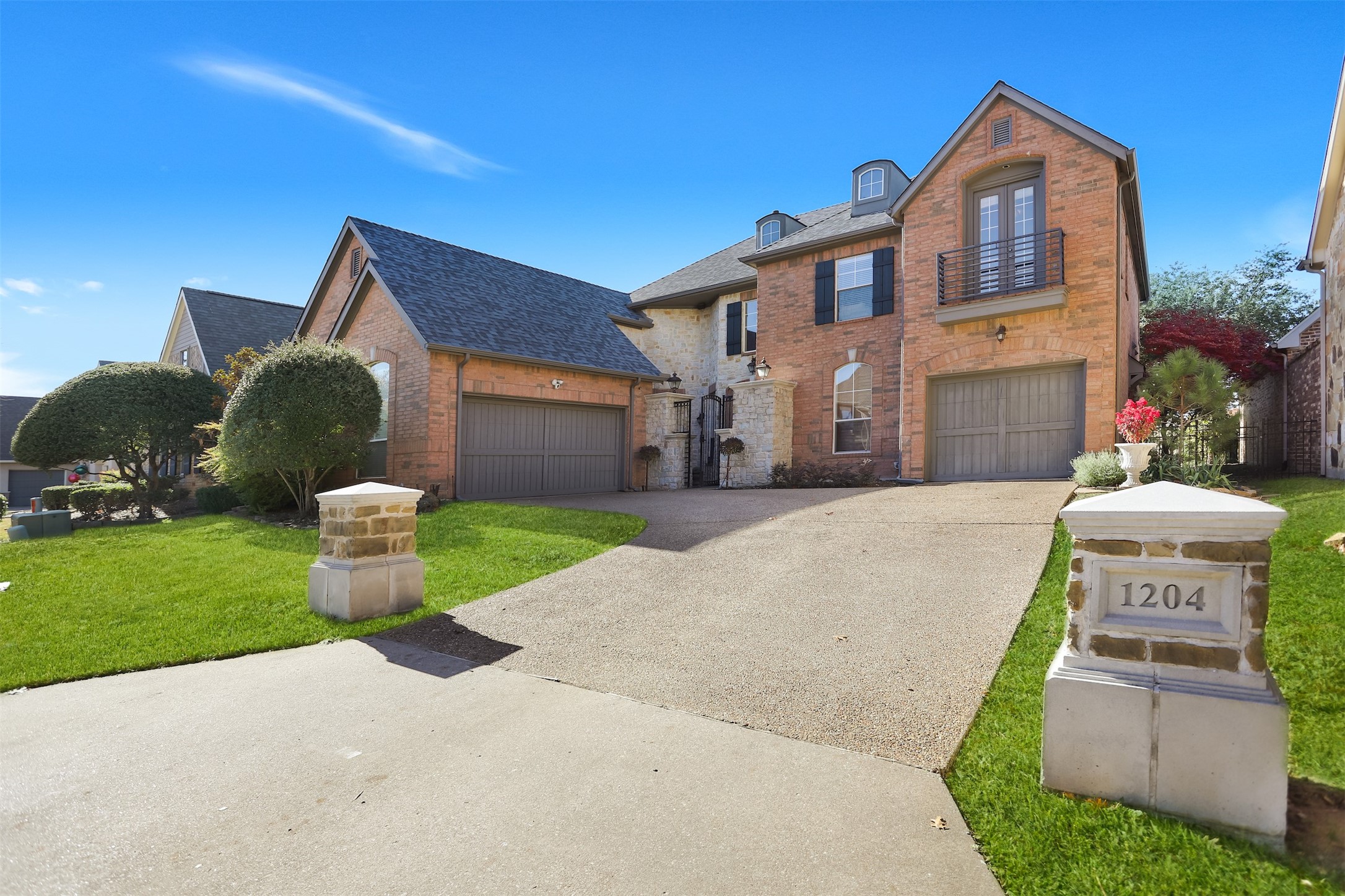 1204 Old Bridge Court