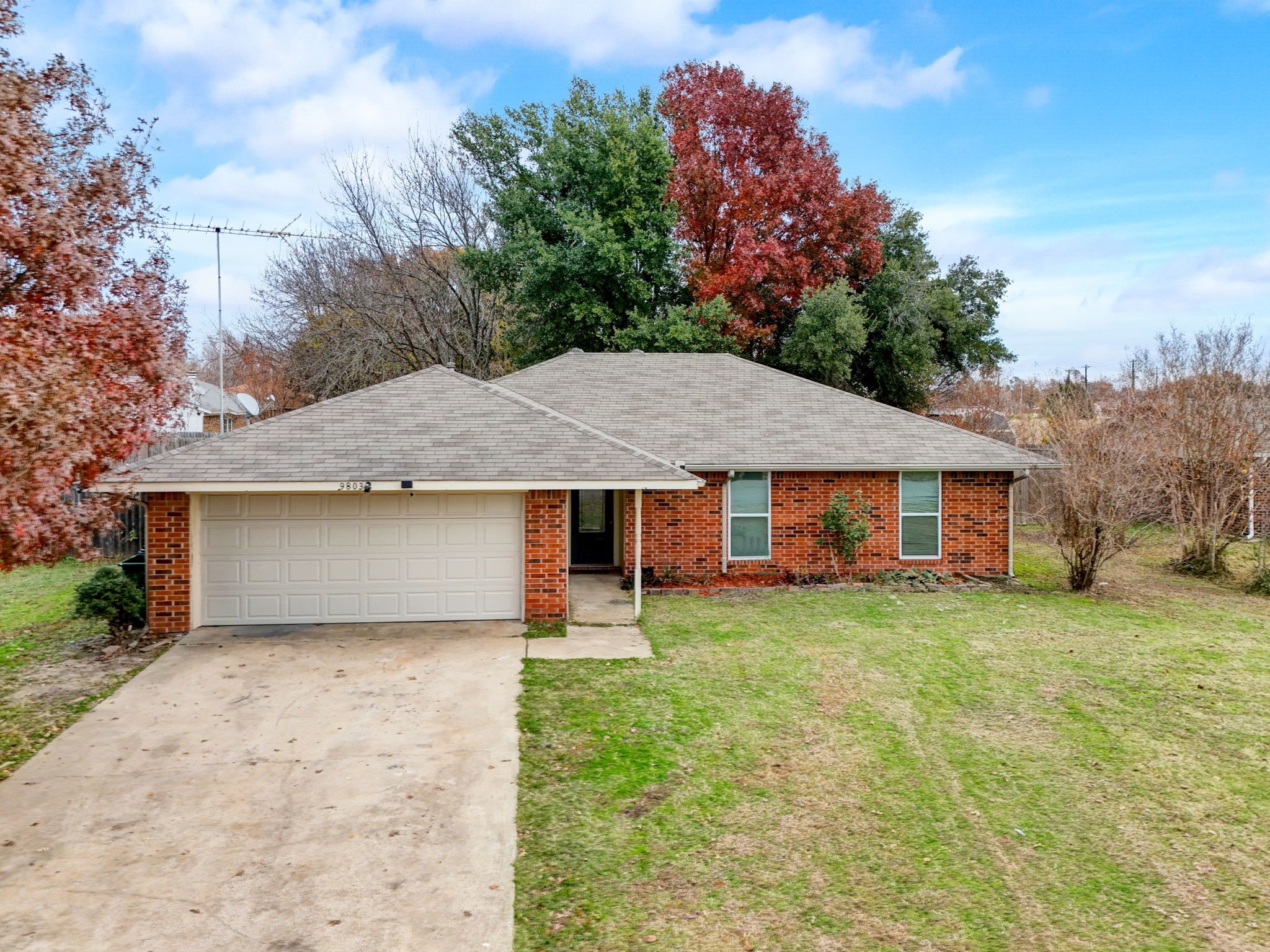 9803 Lafayette Drive