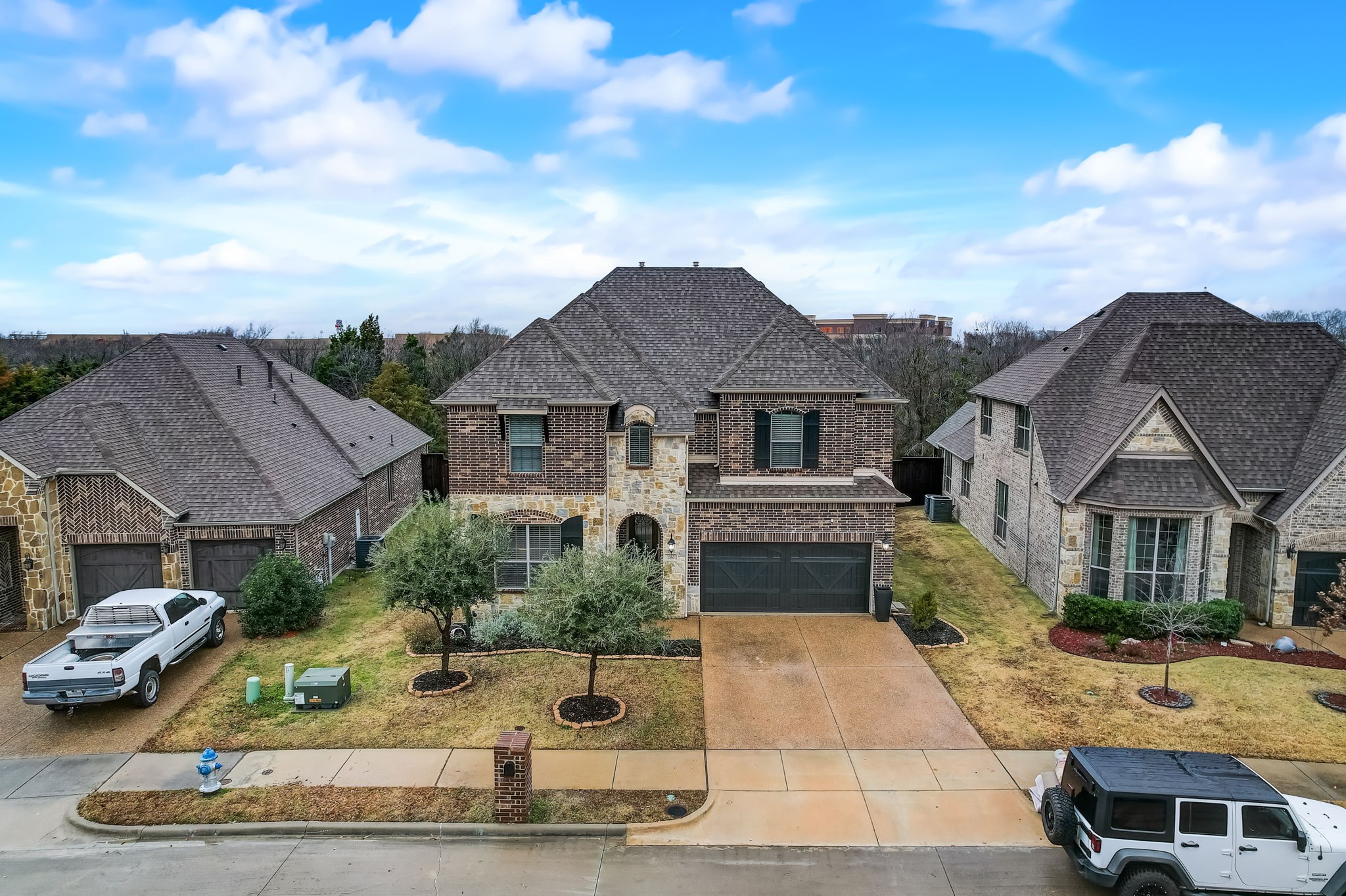 1563 Trowbridge Circle