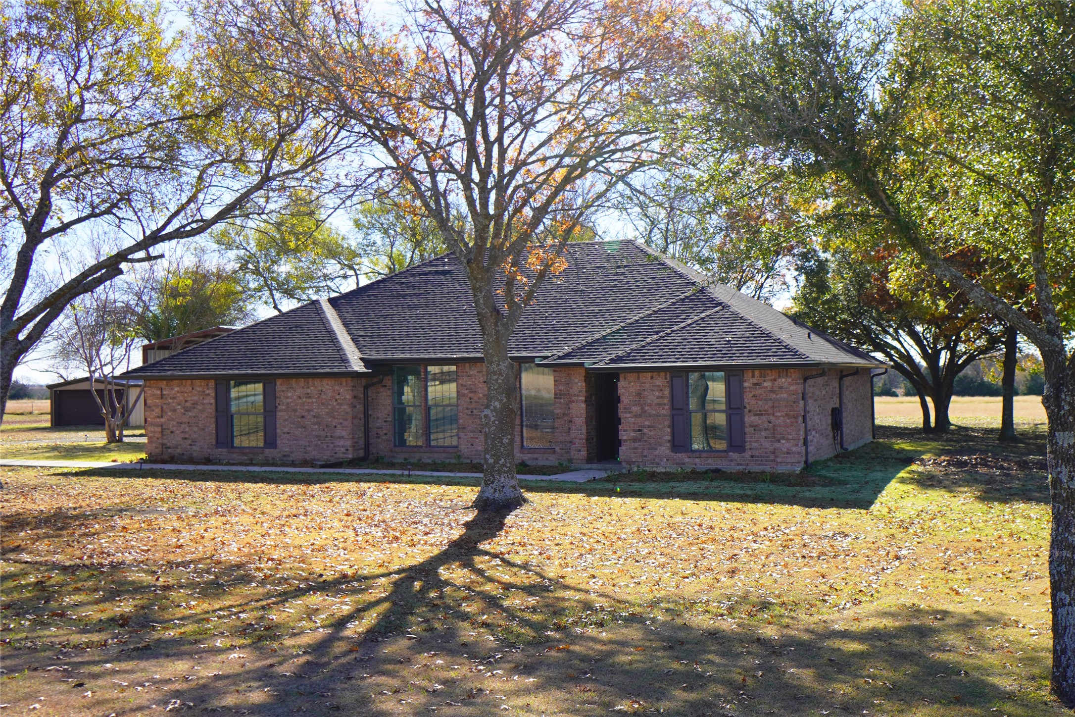 2740 Rocki Dell Lane