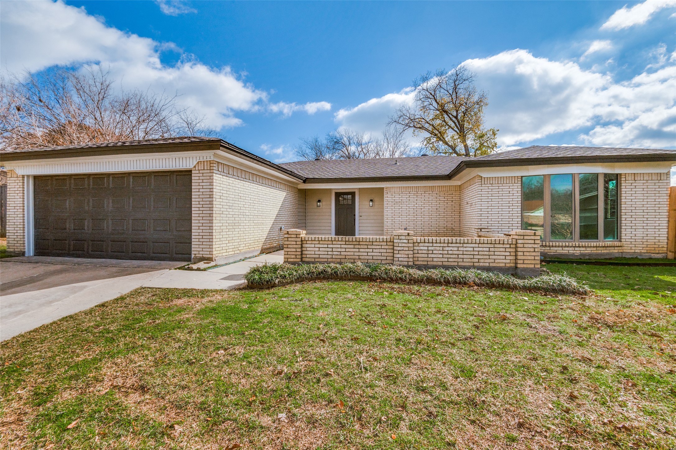 2620 Greenwood Court