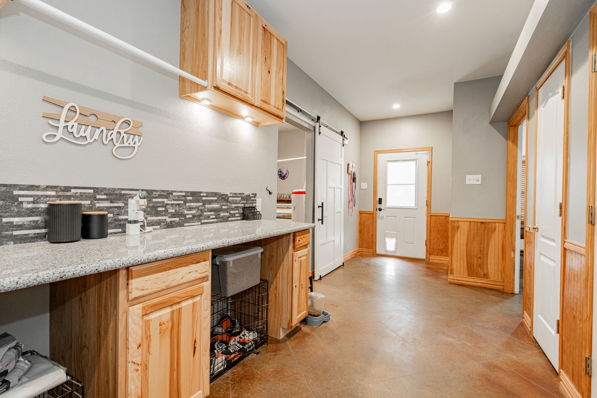 201 W Oak Street