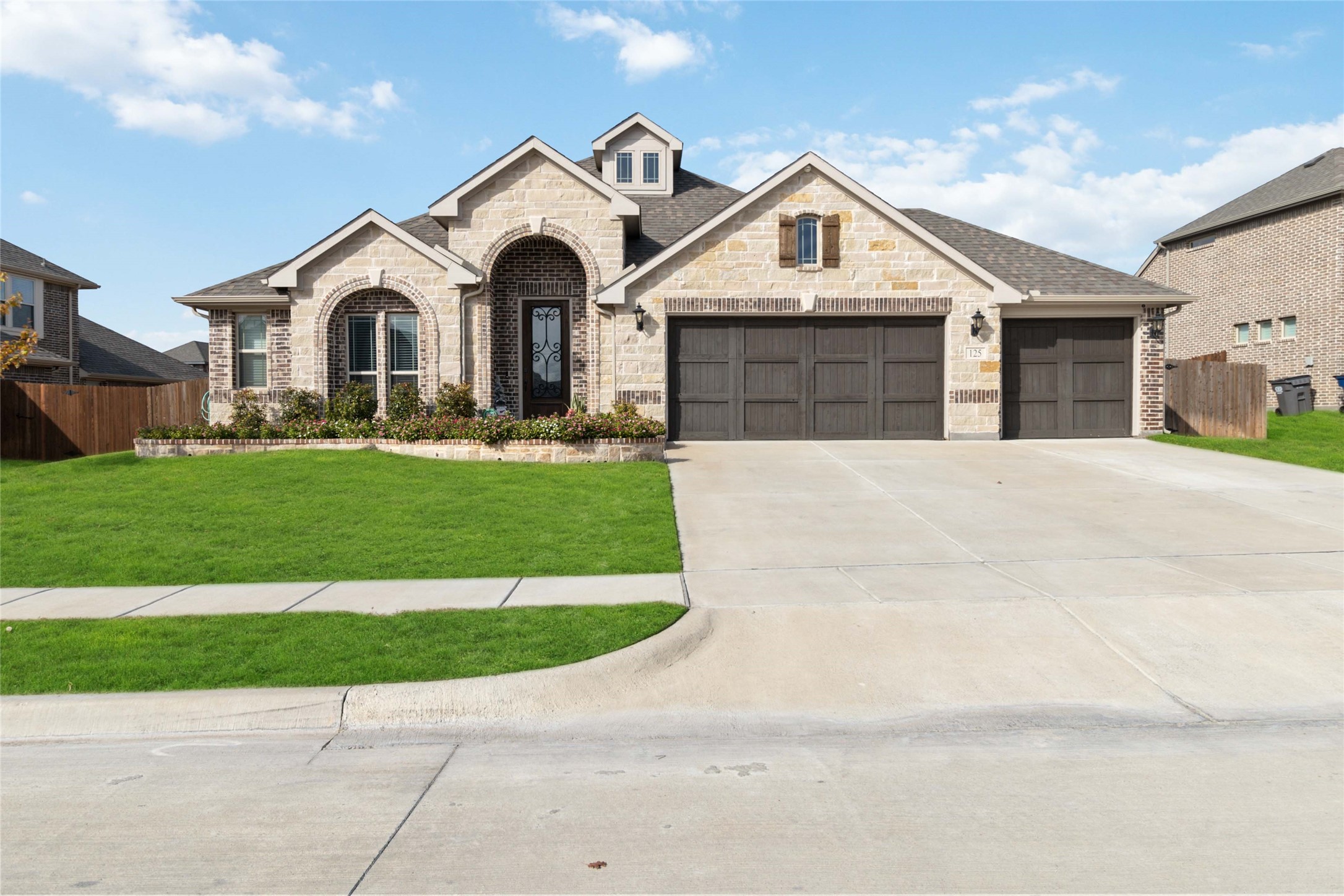 125 Wenham Way