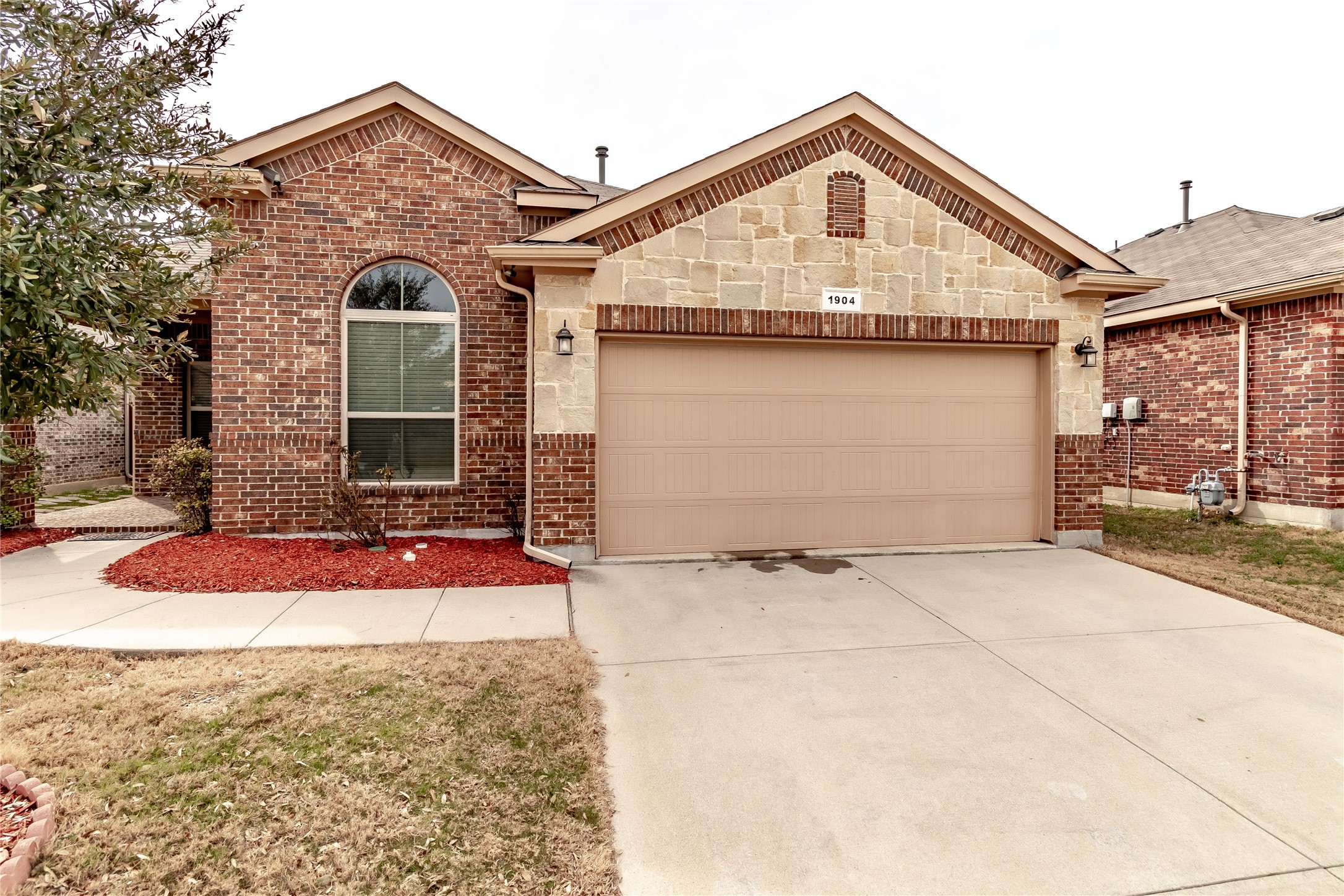 1904 Velarde Road