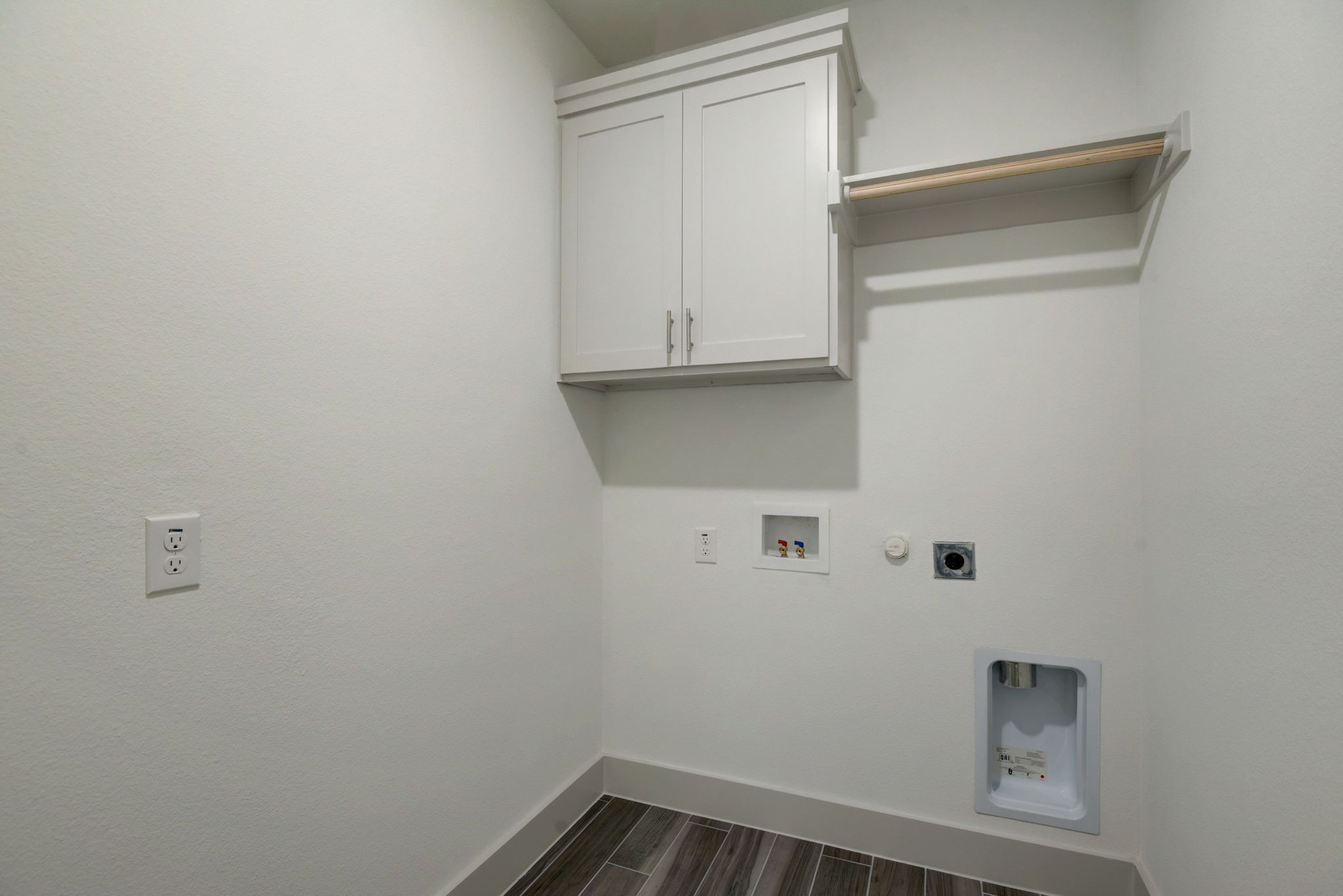 200 Swallowtail Lane