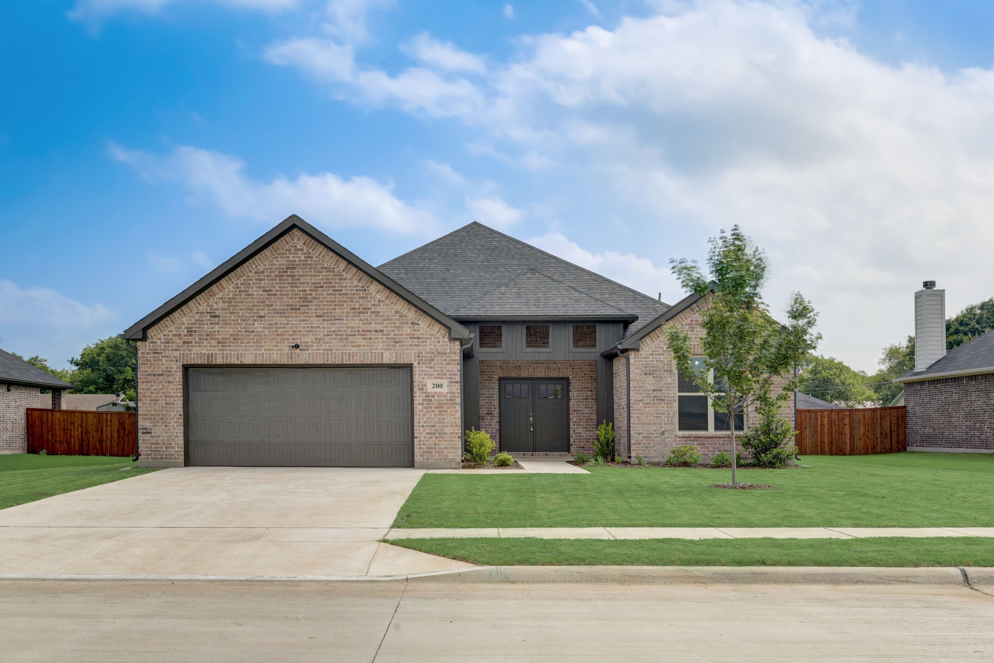 200 Swallowtail Lane