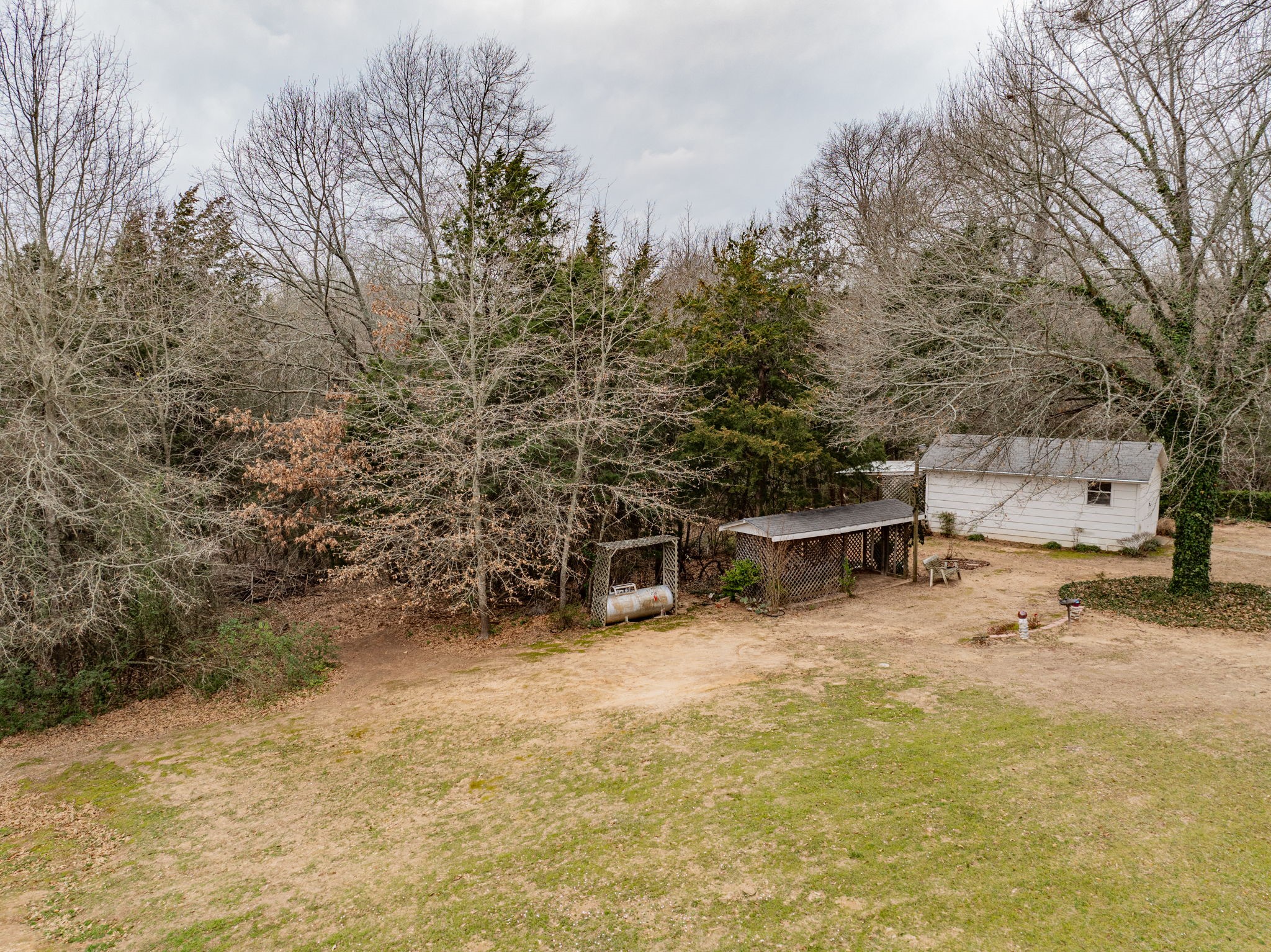 810 County Road 35850