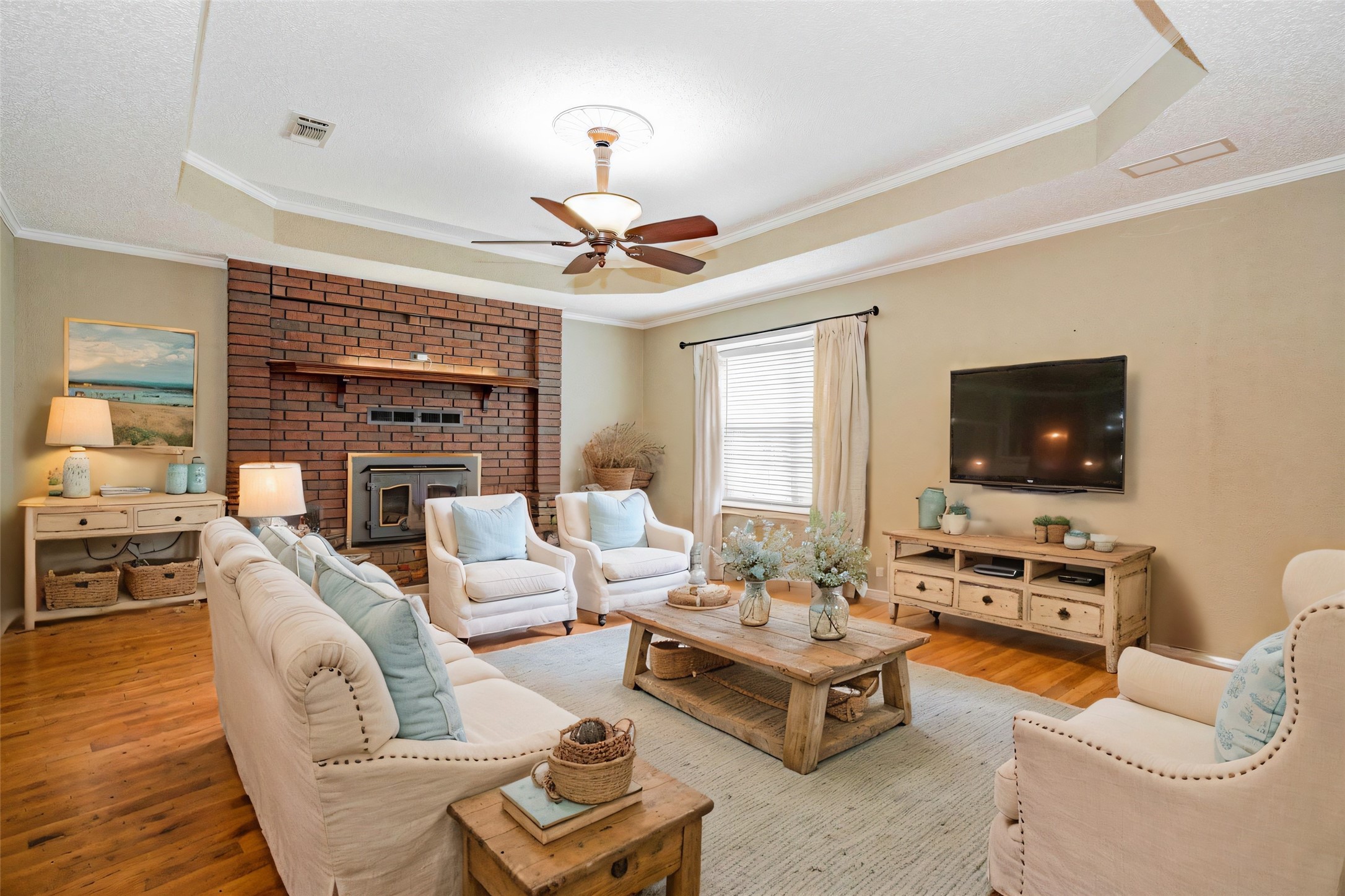 810 County Road 35850