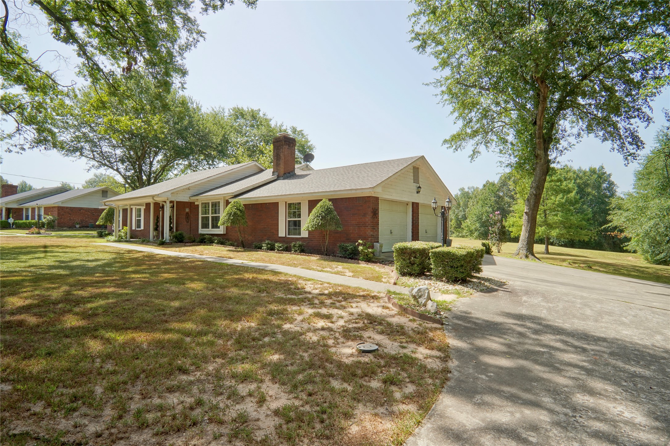 810 County Road 35850