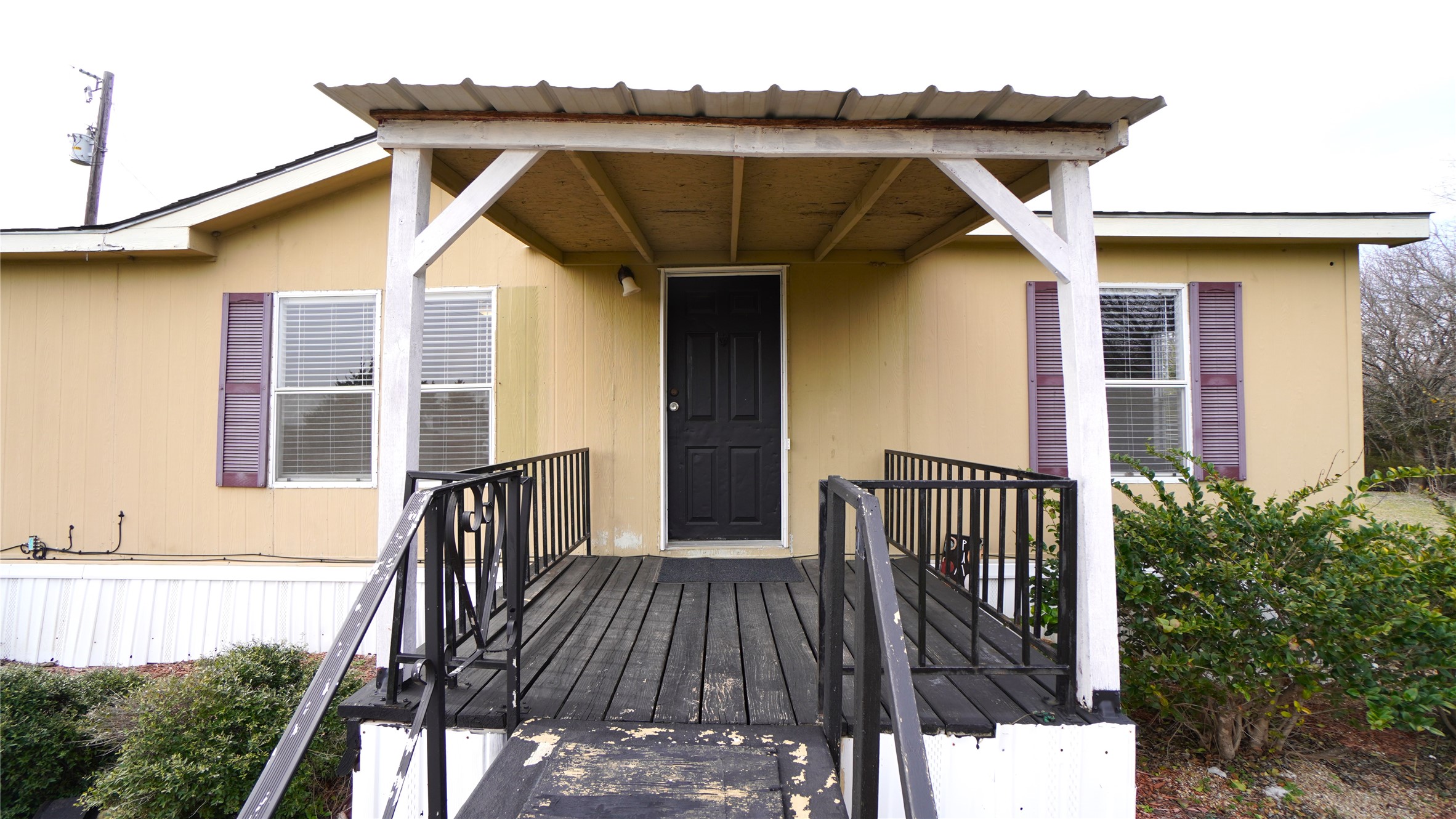 1034 N King Road