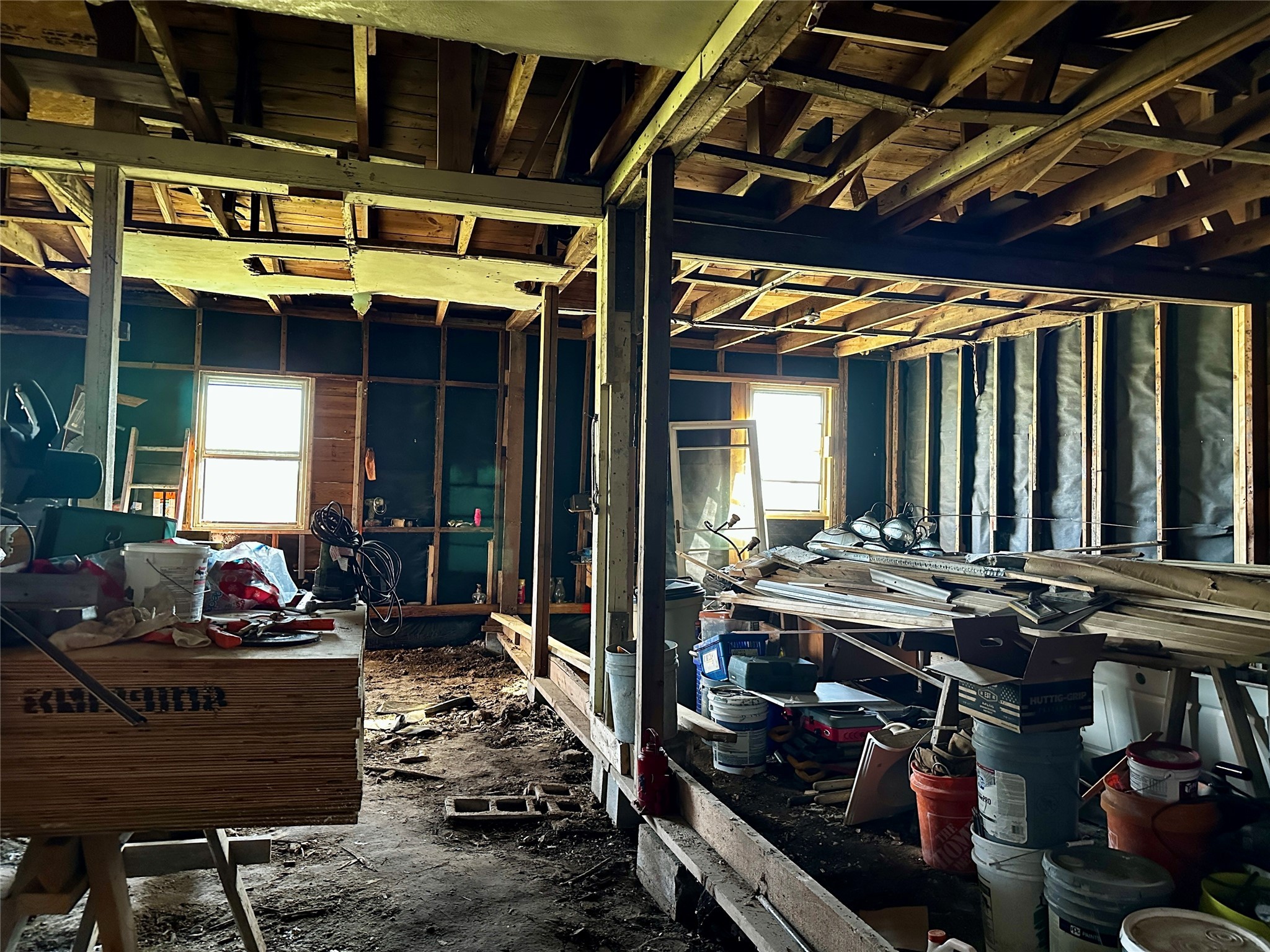 705 W Cedar Creek Parkway