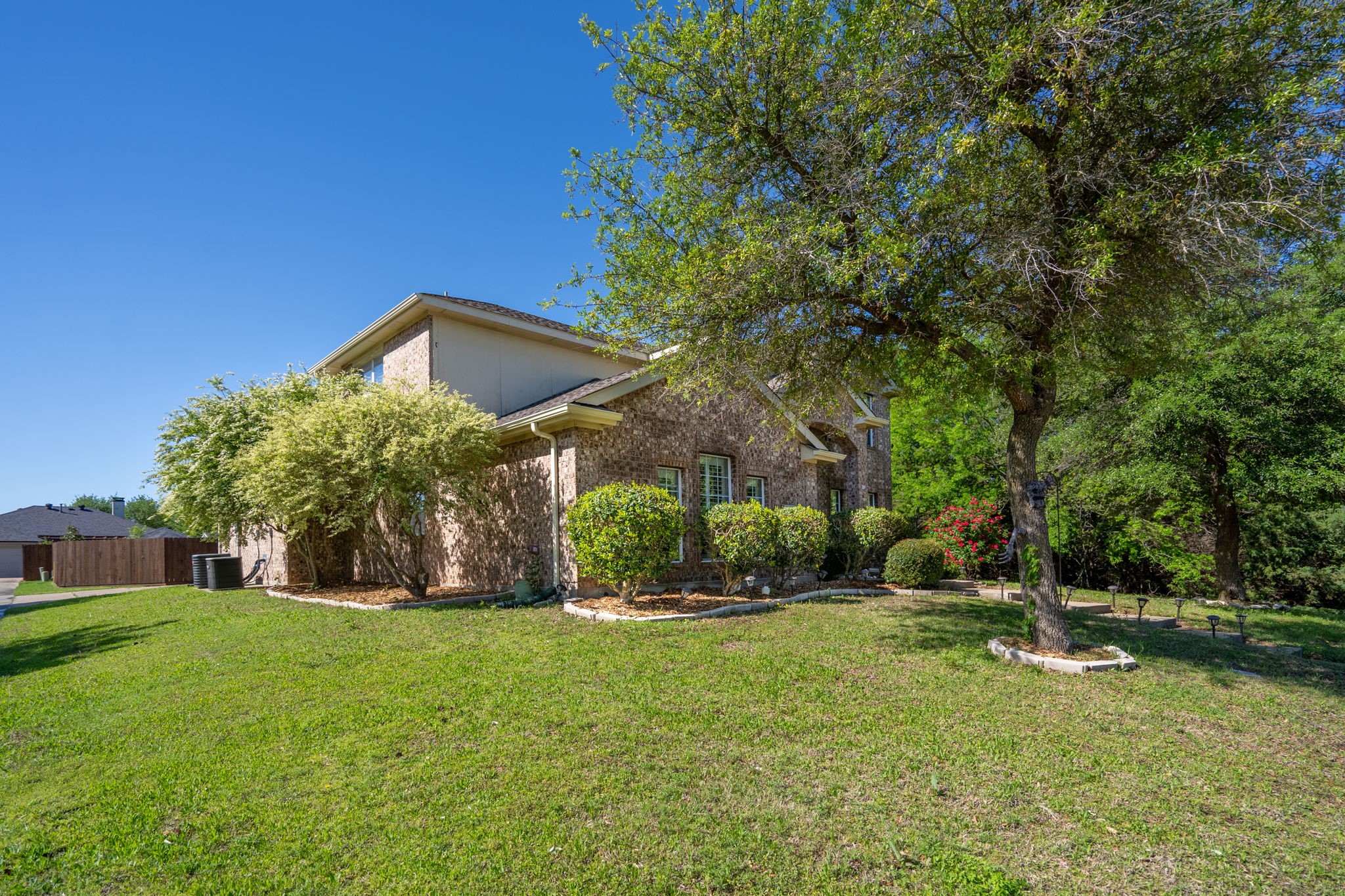 2841 Tractor Trail
