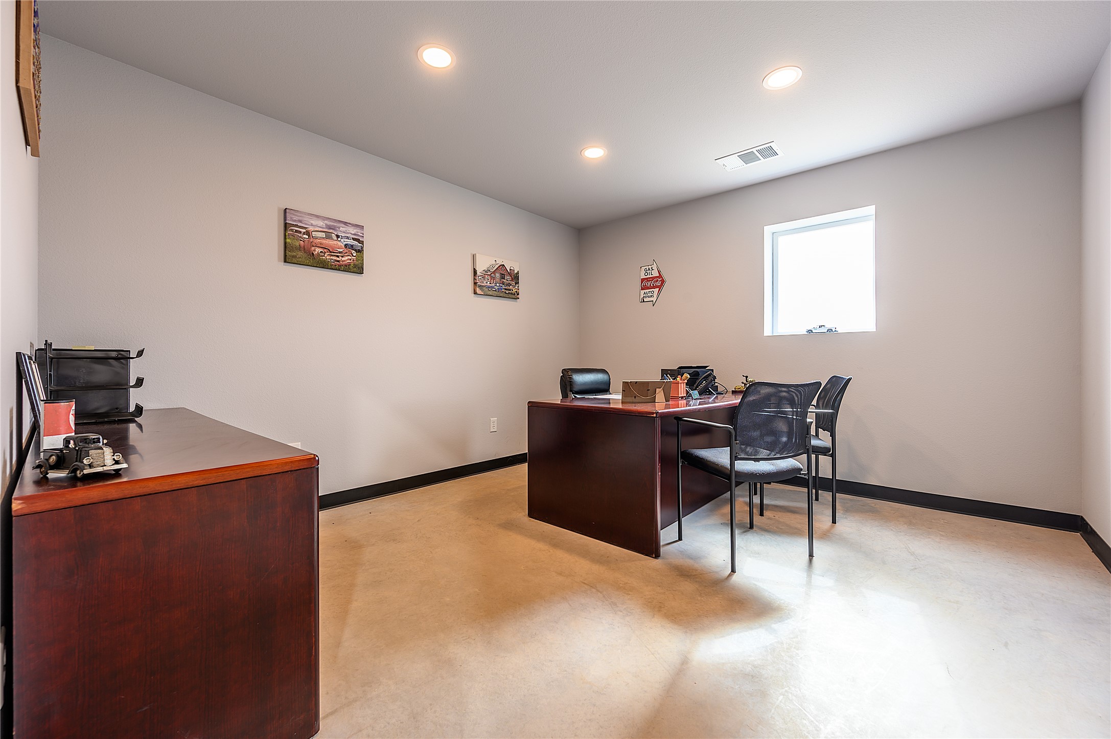 3911 Interstate 30 W