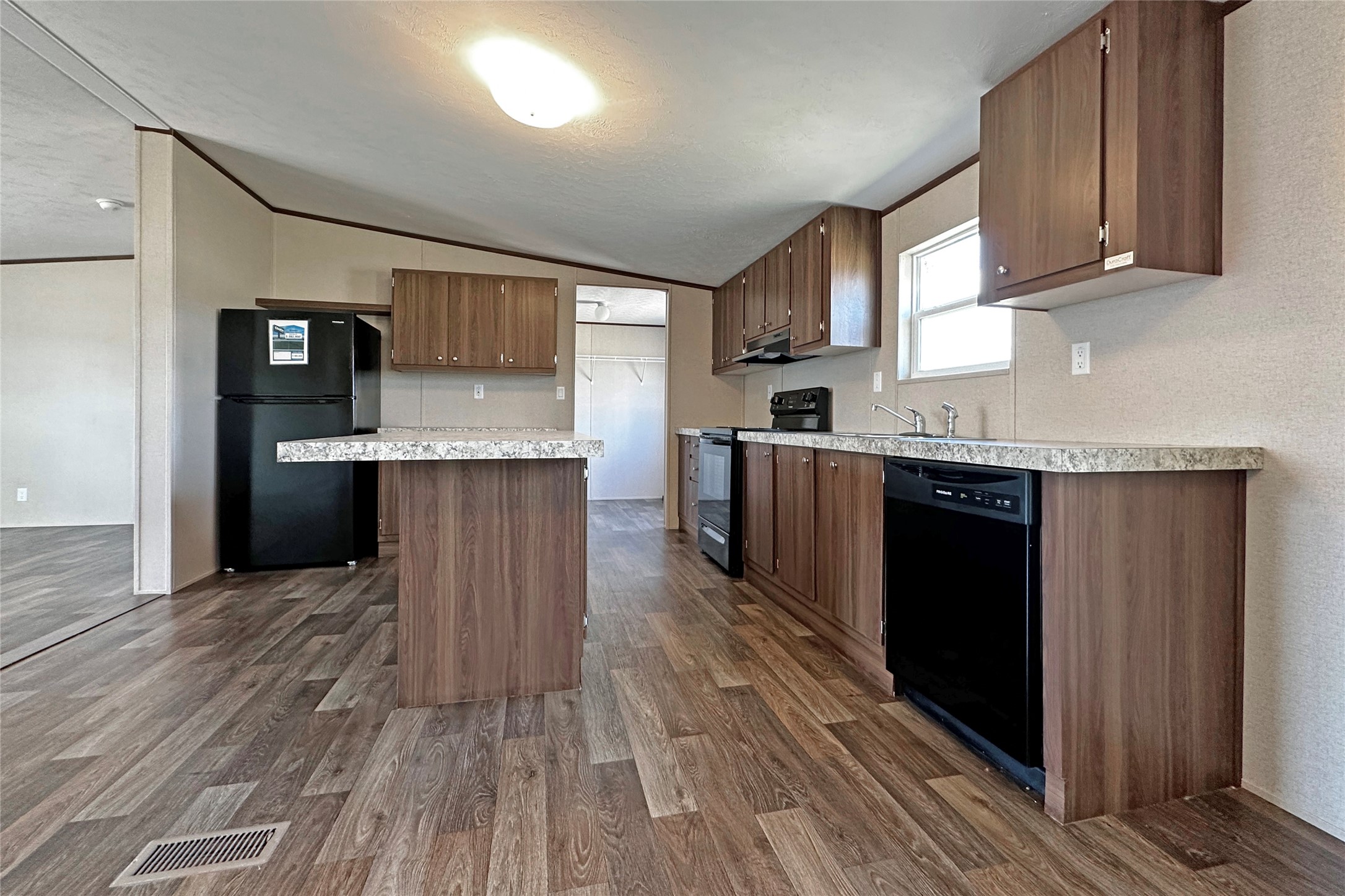 18260 County Road 2529