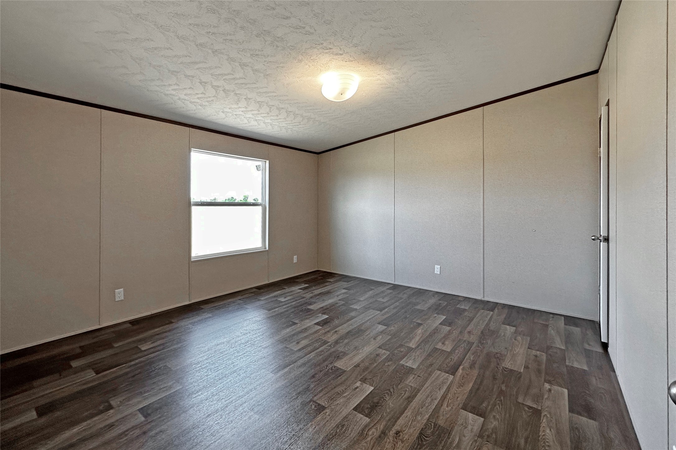 18260 County Road 2529