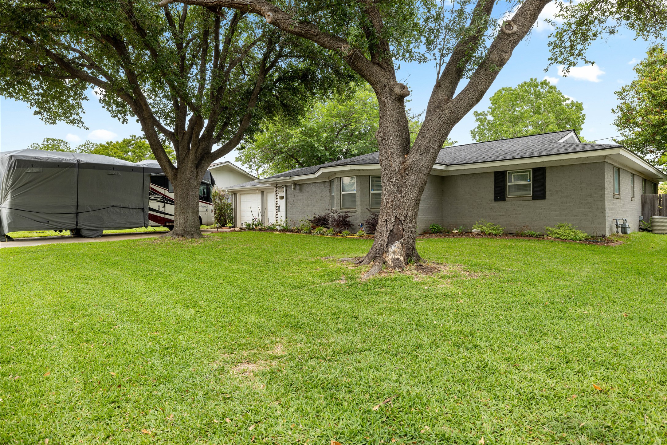 7105 Corona Drive