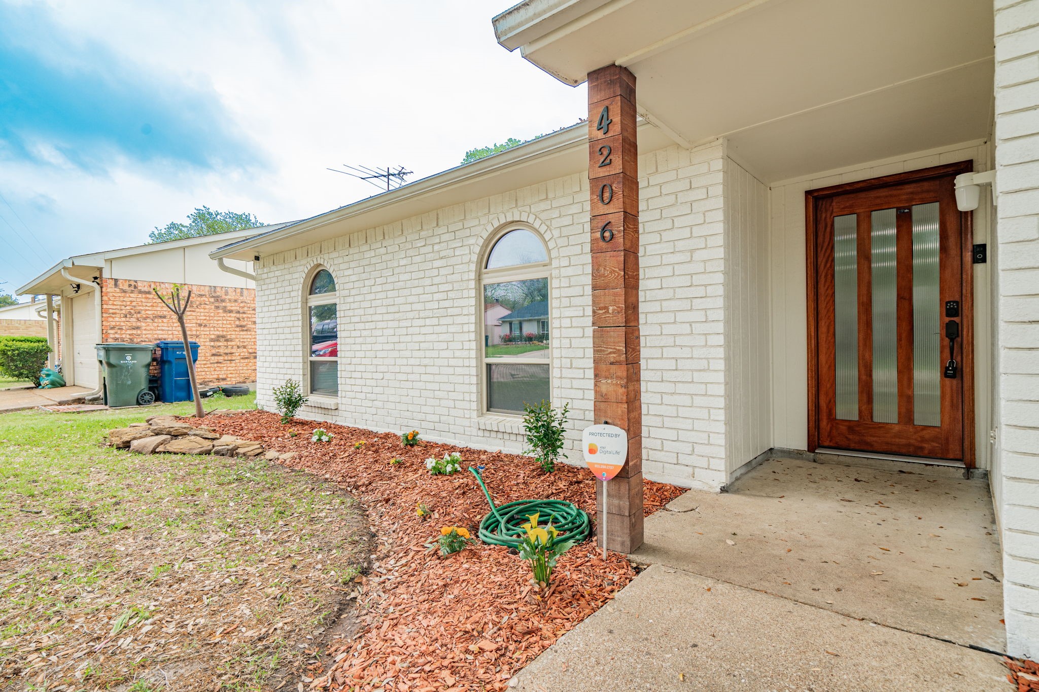 4206 Mary Jane Lane