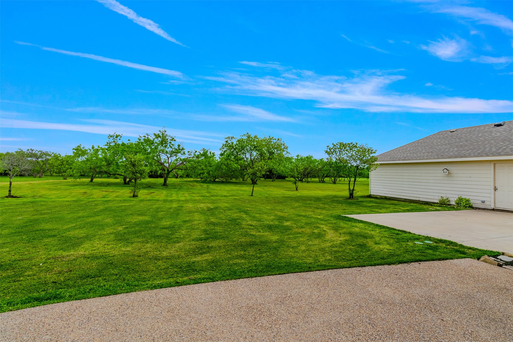 1042 Oak Creek Circle