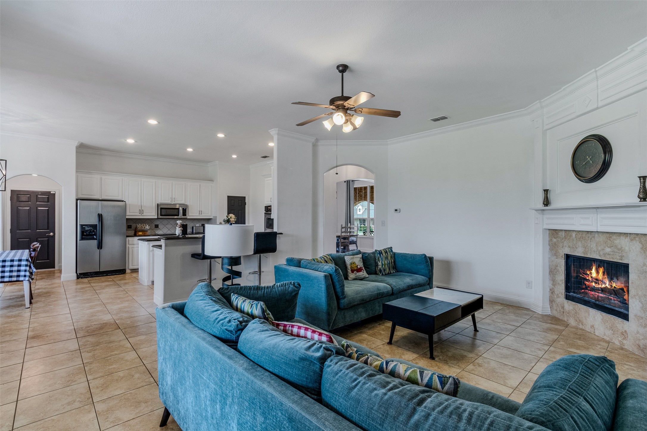 1042 Oak Creek Circle