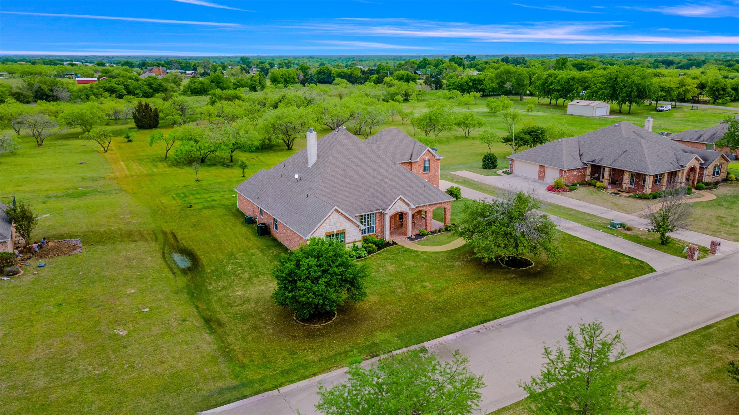 1042 Oak Creek Circle