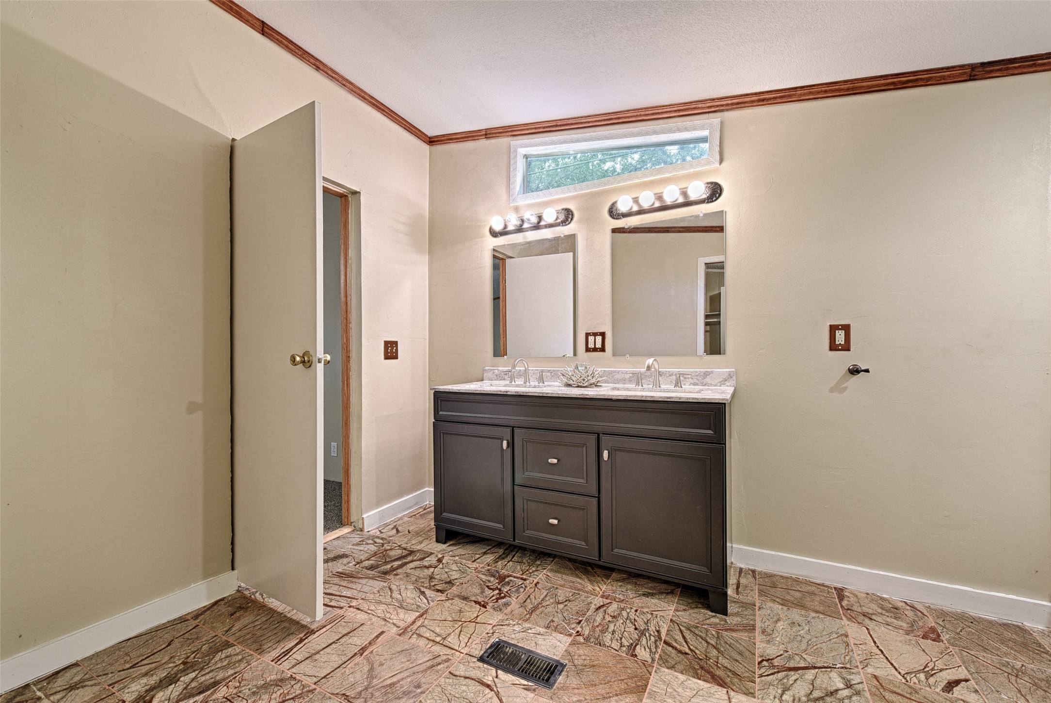 138 Cherokee Shores Drive