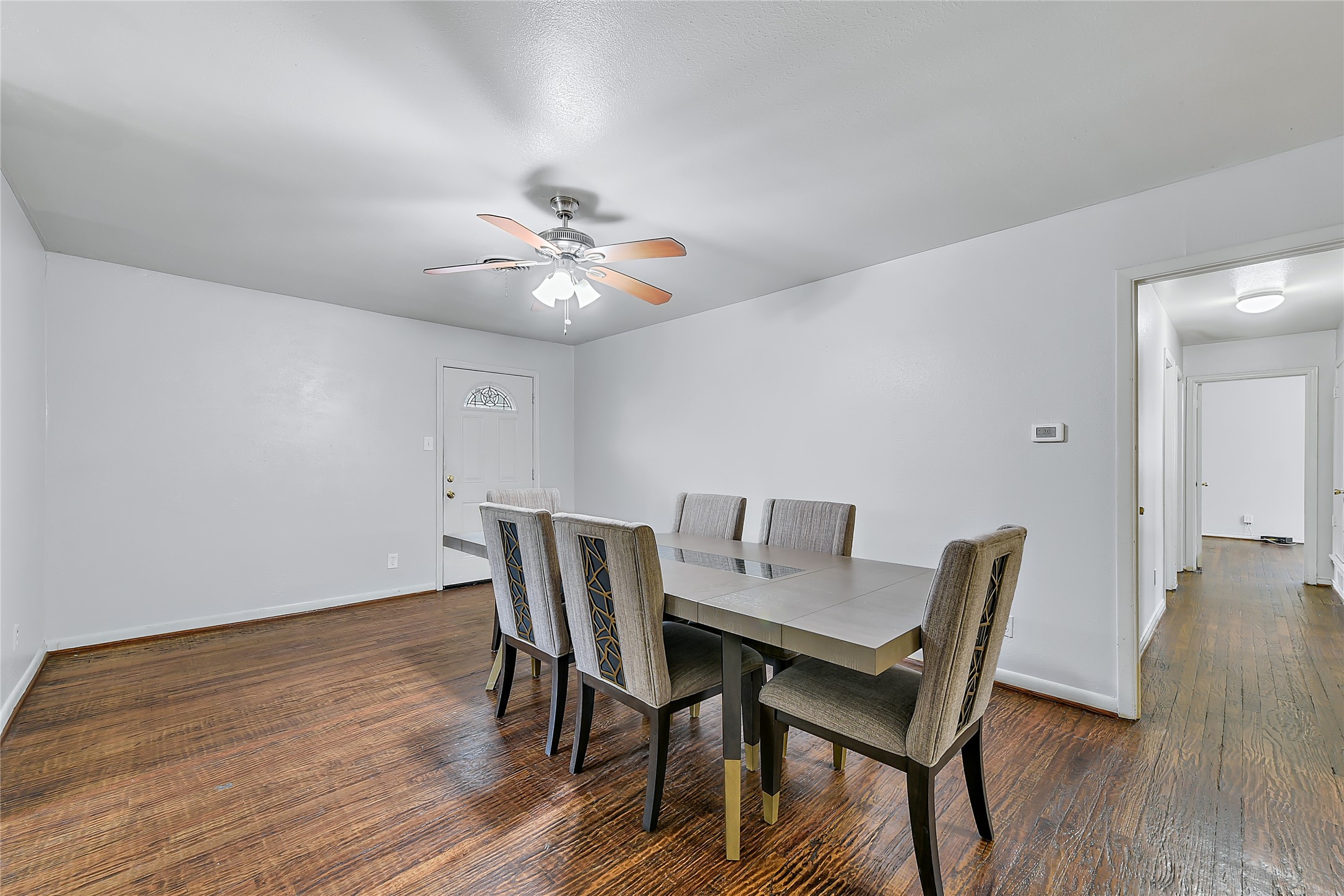 9242 Seaway Drive