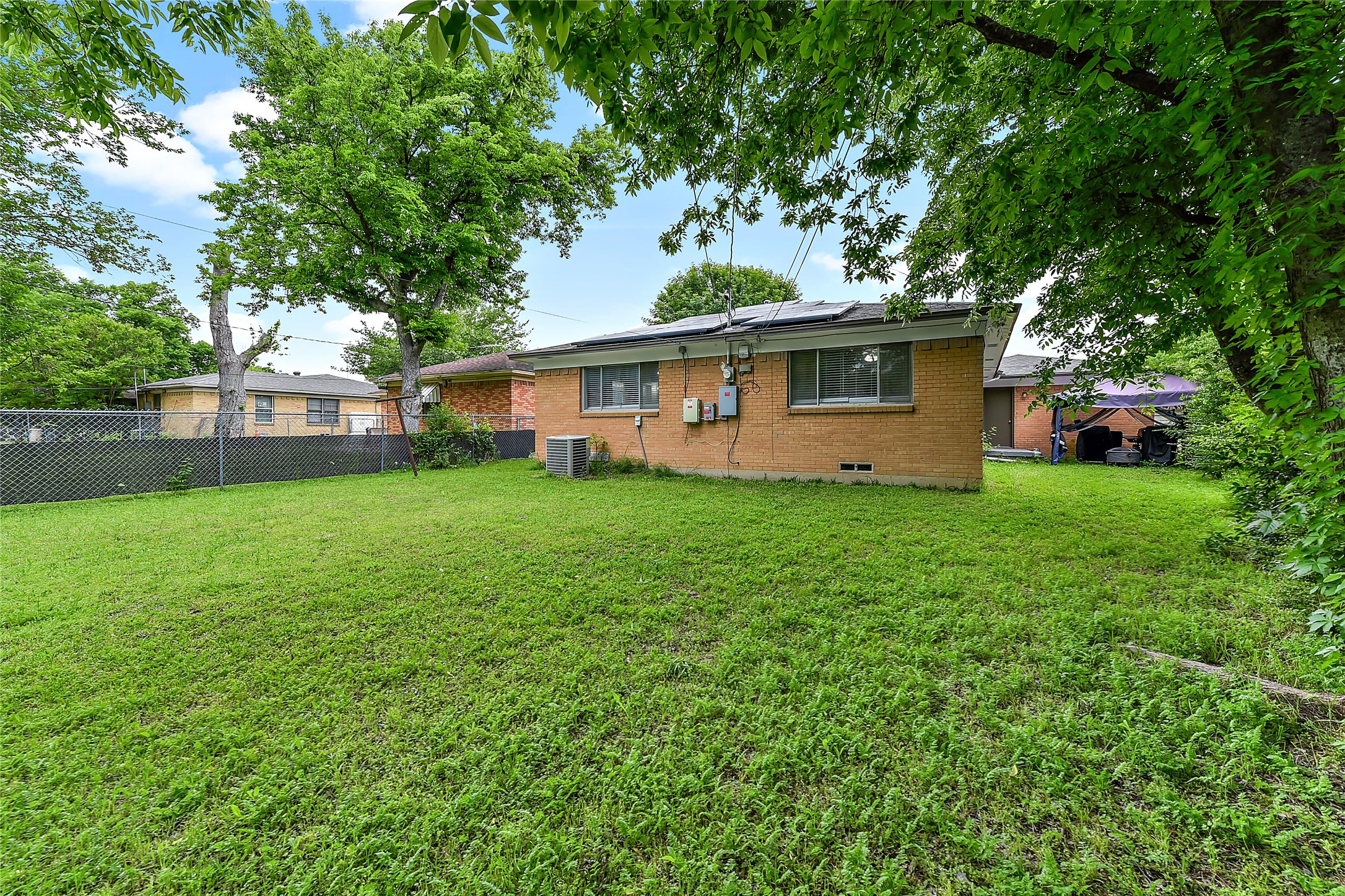 9242 Seaway Drive