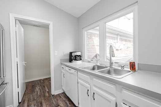 1401 Sheppard Lane
