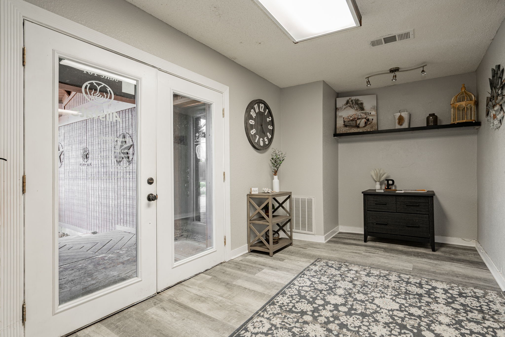 4037 N Goliad Street 101