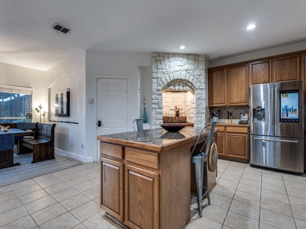 1613 Skyline Drive