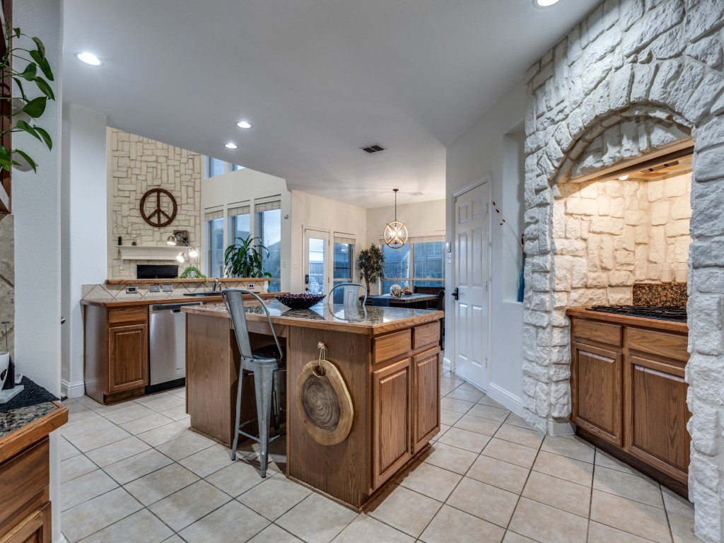1613 Skyline Drive