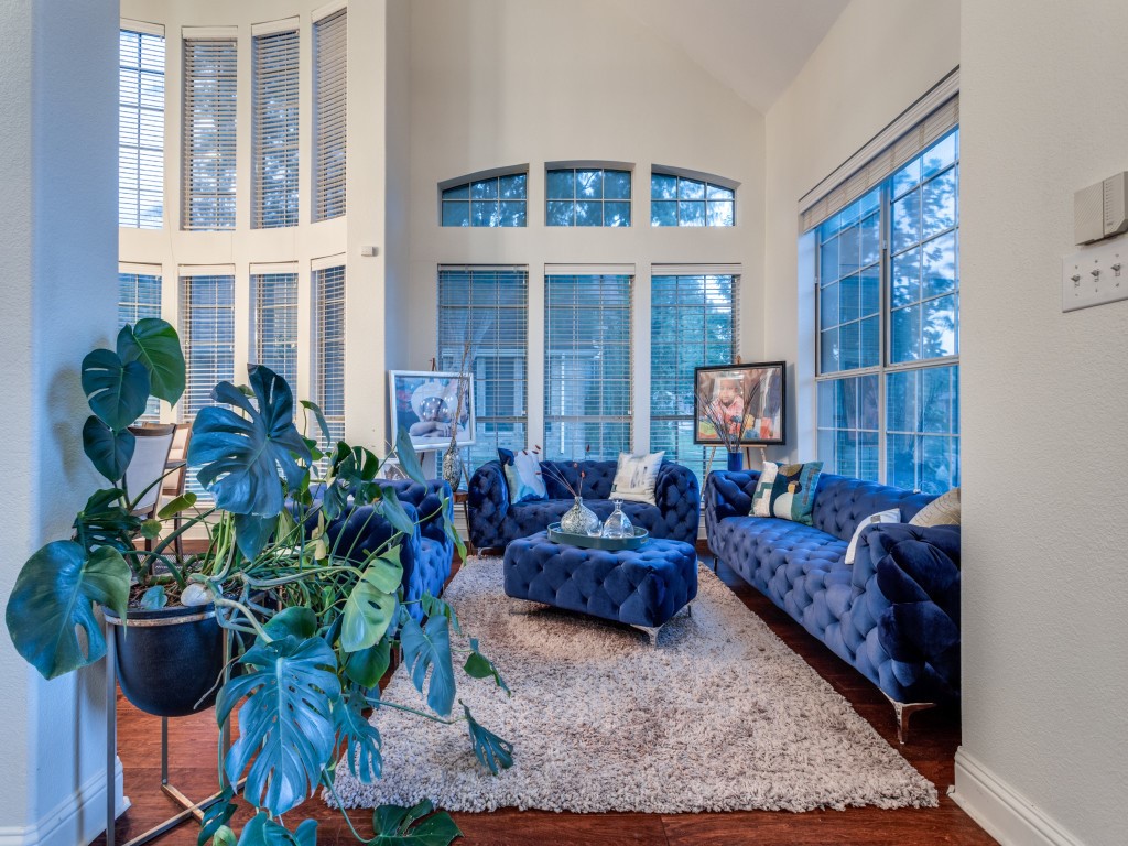 1613 Skyline Drive