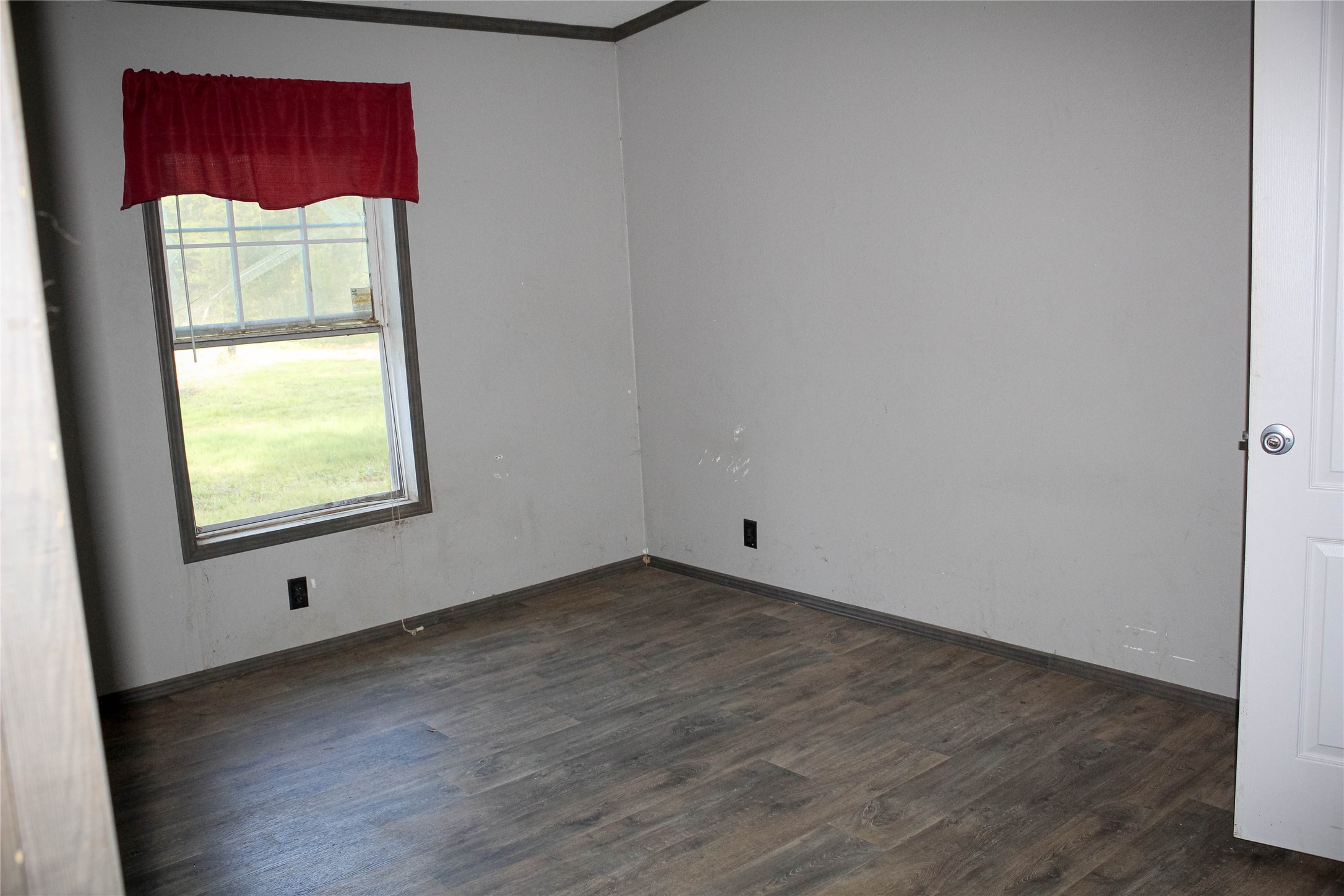 10074 Giraffe Road