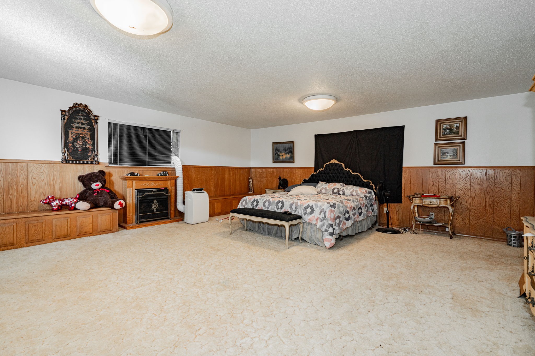 437 Glen Oaks Circle