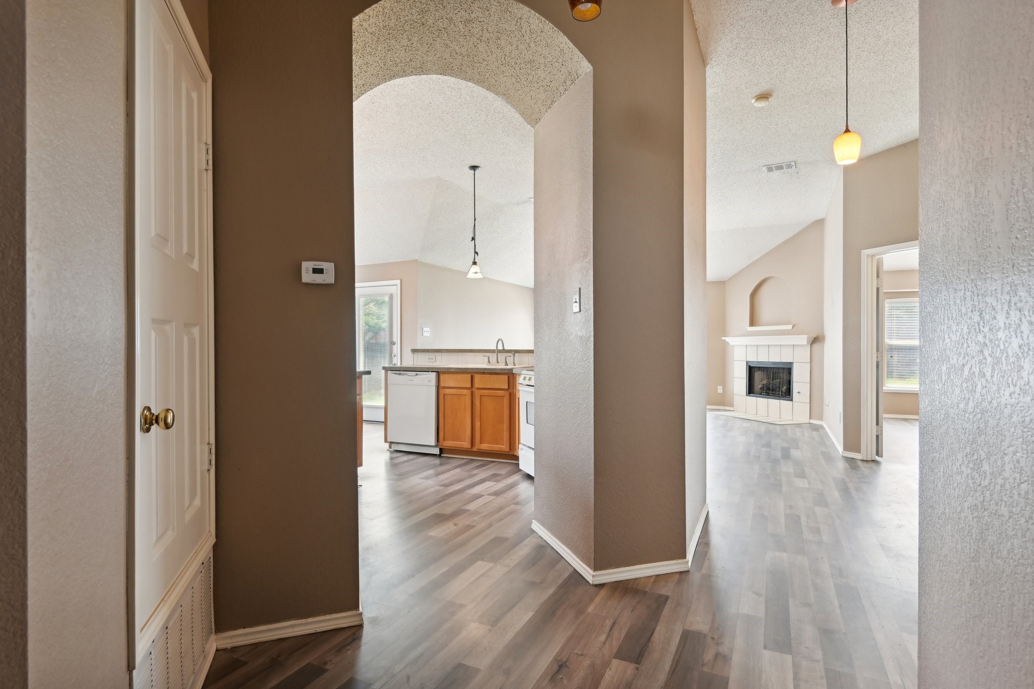4604 Barnhill Lane