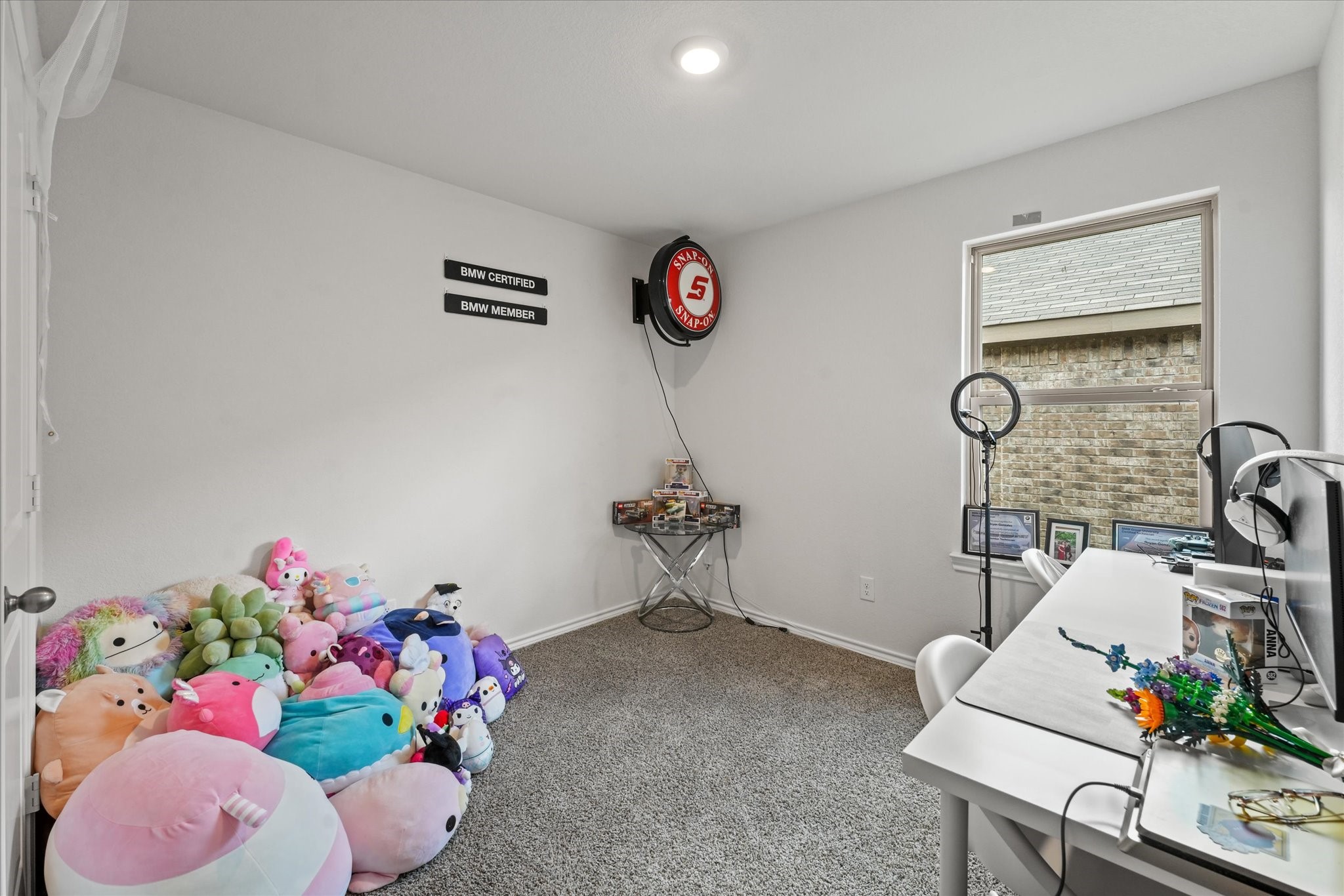 2913 Shoemaker Drive