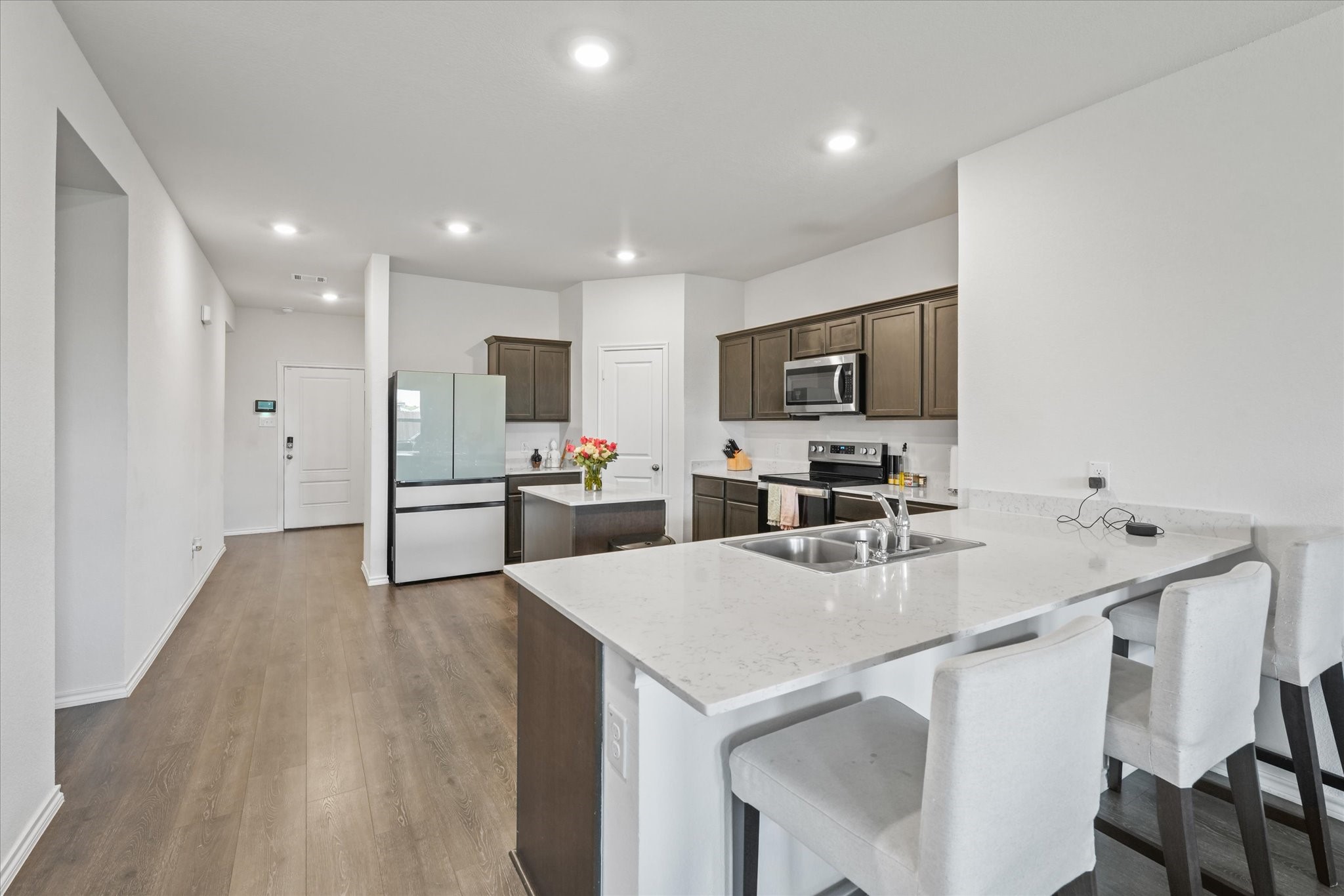 2913 Shoemaker Drive