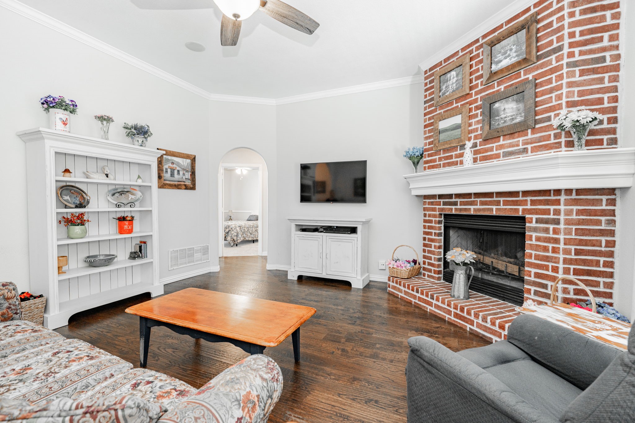317 Country View Lane