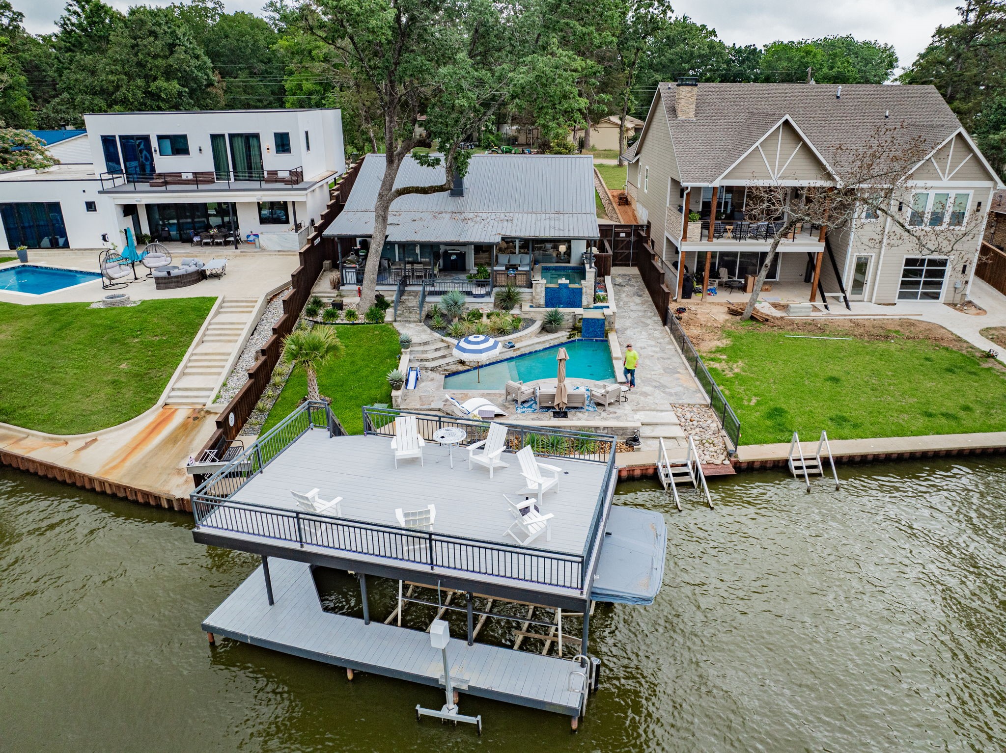 126 Lowe Drive