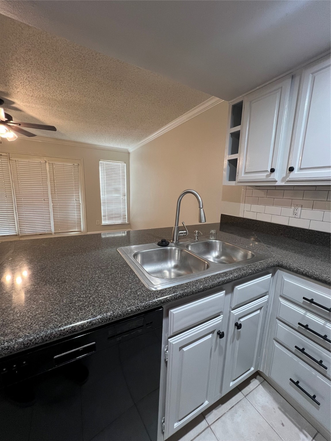 1513 E Interstate 30 128