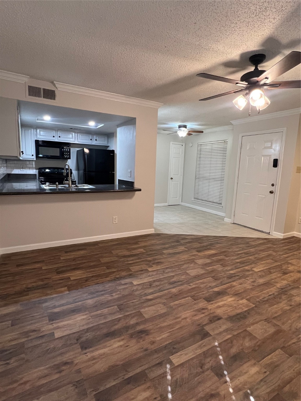 1513 E Interstate 30 128