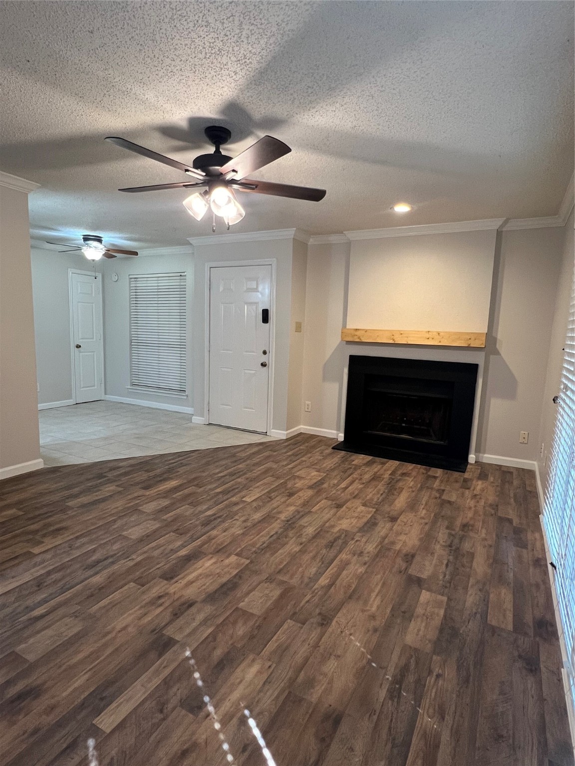 1513 E Interstate 30 128