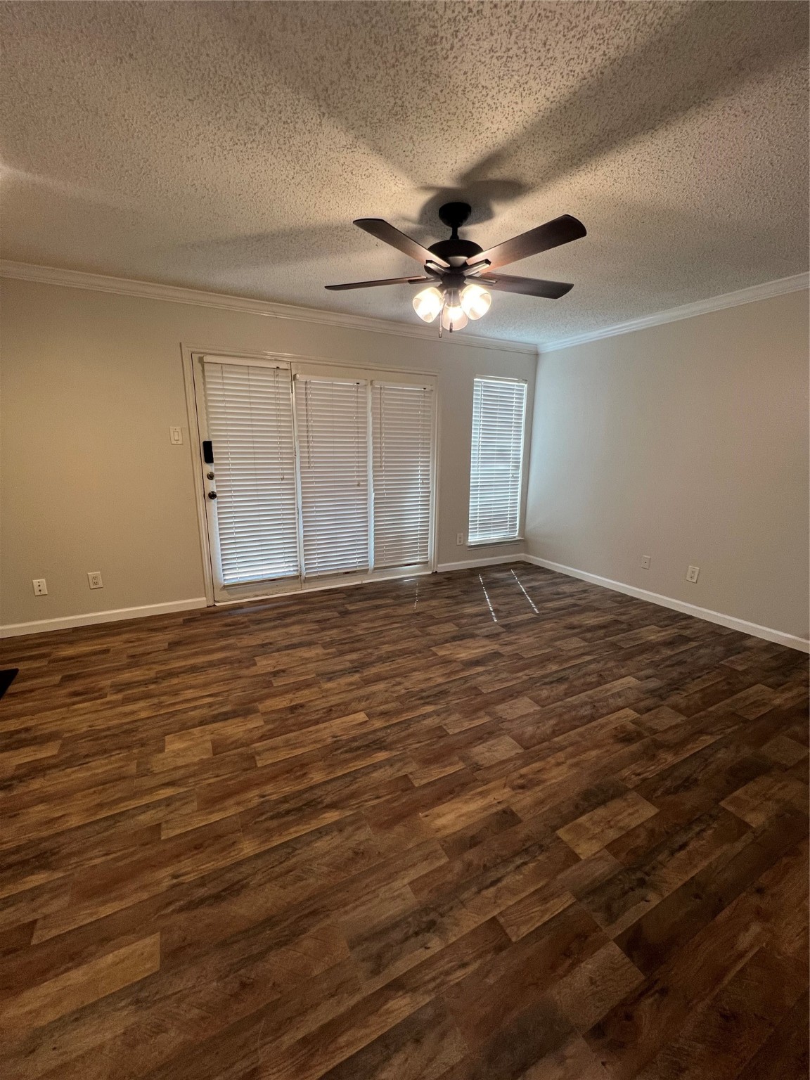 1513 E Interstate 30 128