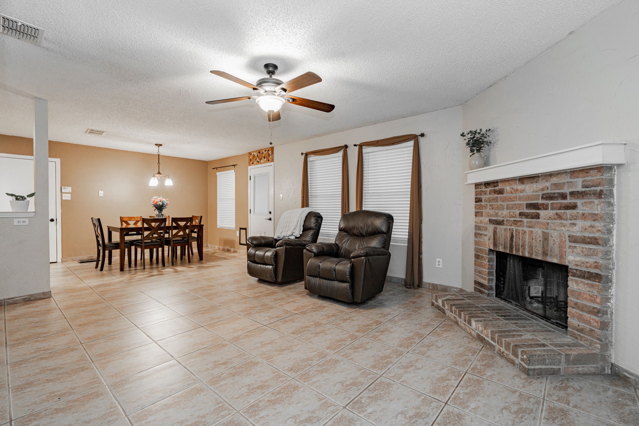 1467 Glenwick Drive