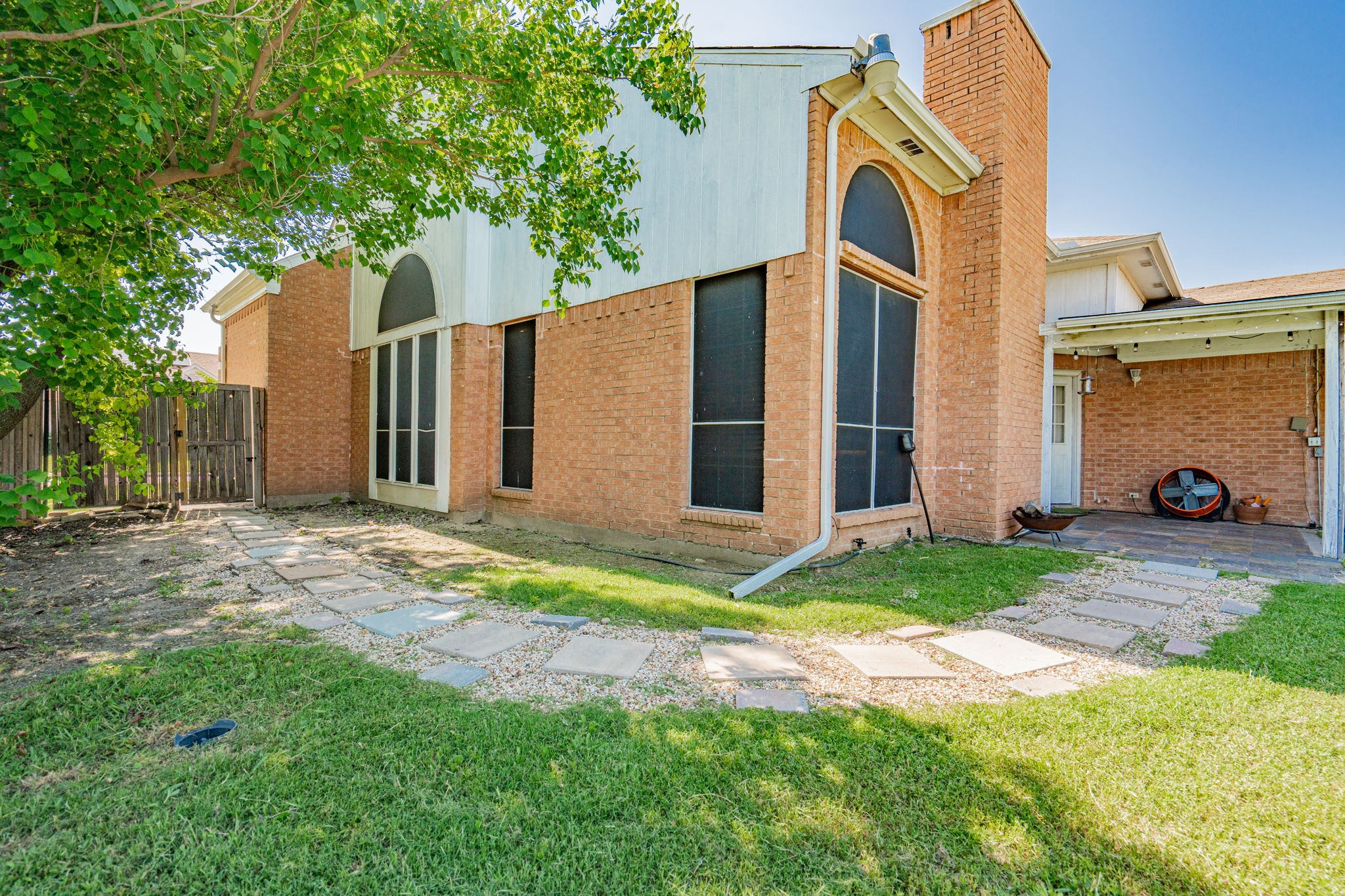 5801 Allen Lane