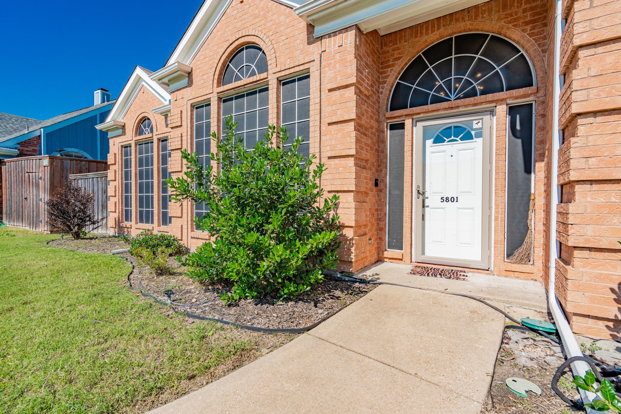 5801 Allen Lane