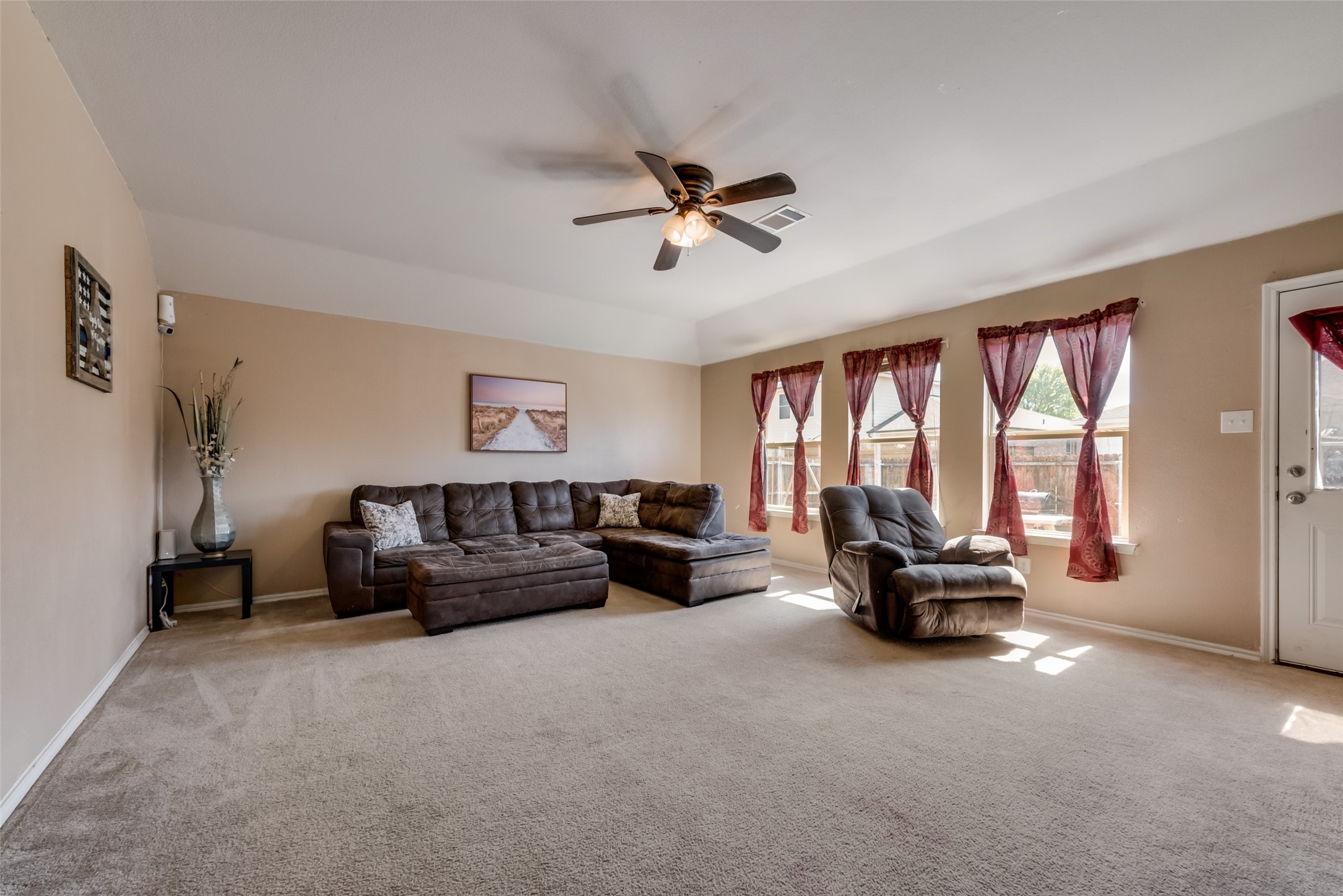 1450 Carsen Way