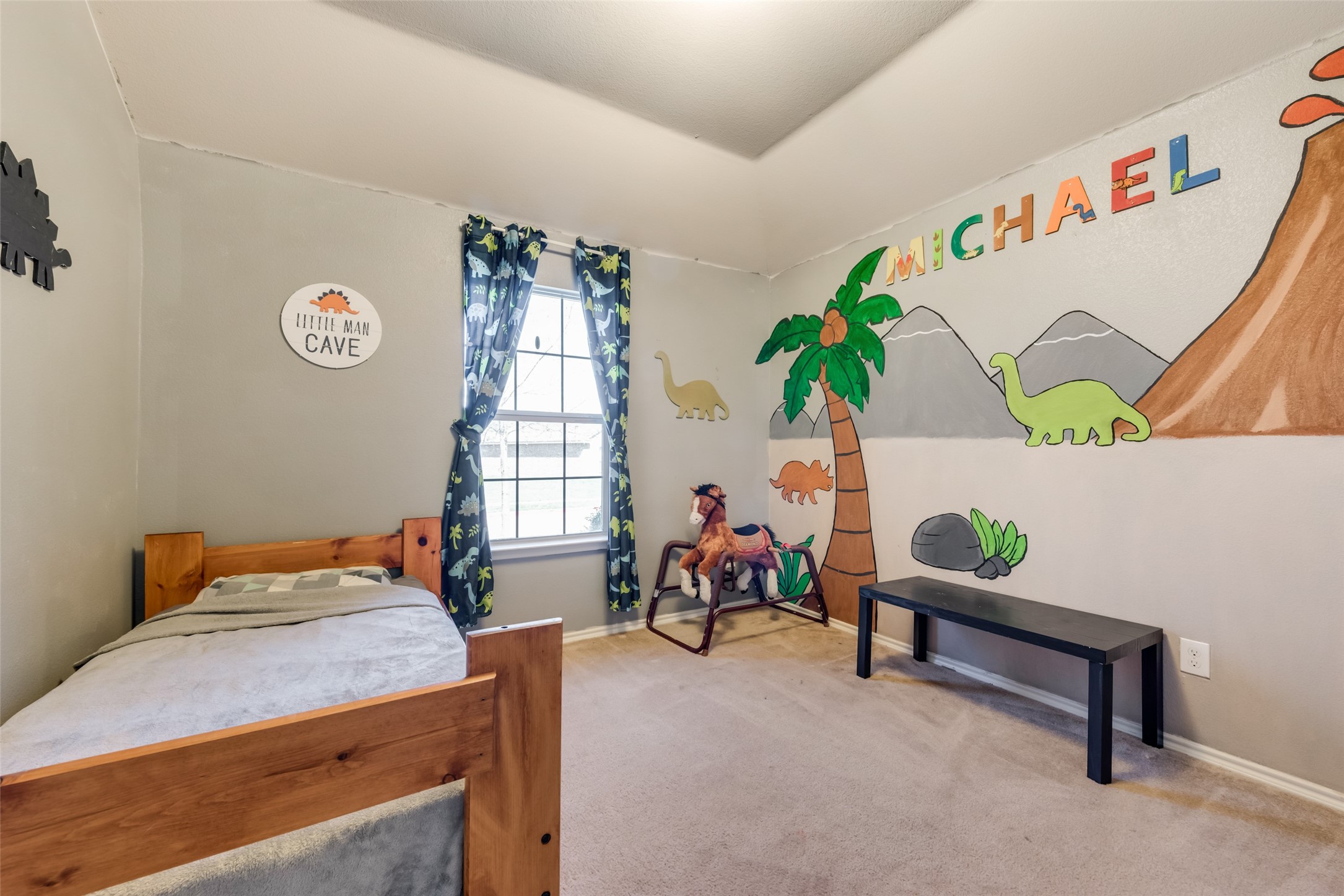 1450 Carsen Way