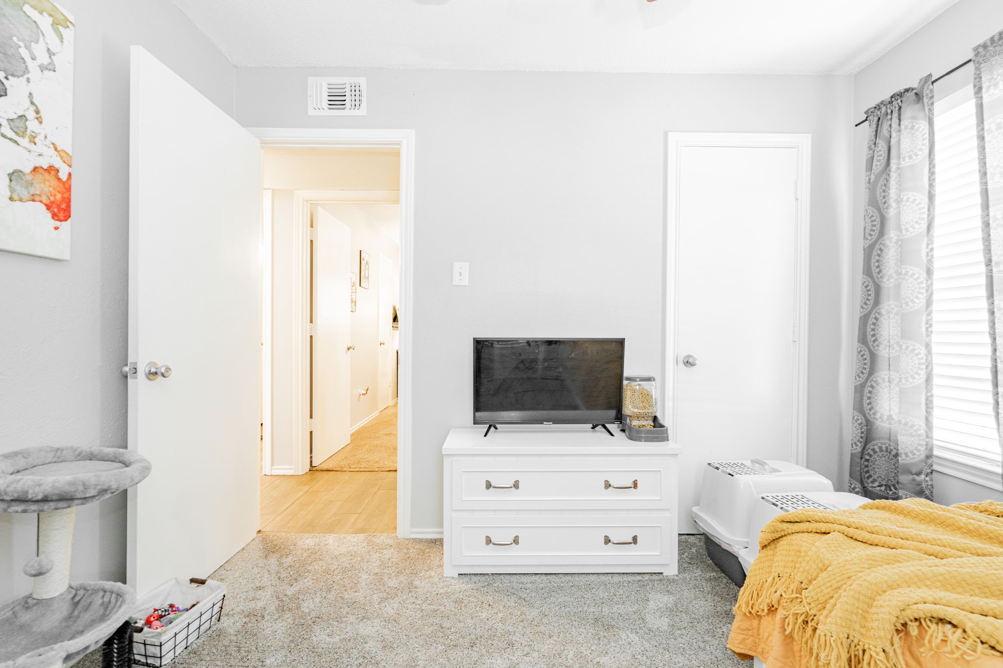 807 Stedham