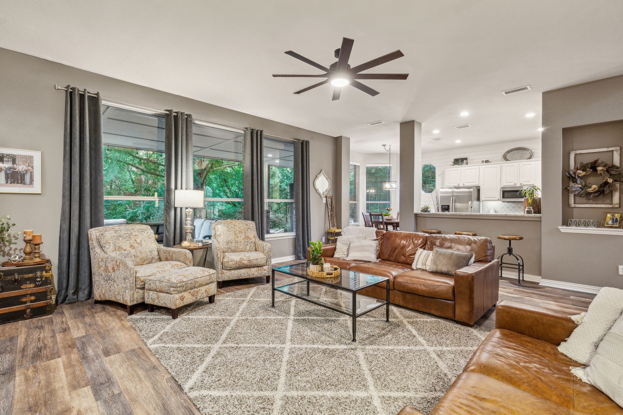 2005 Lake Forest Drive
